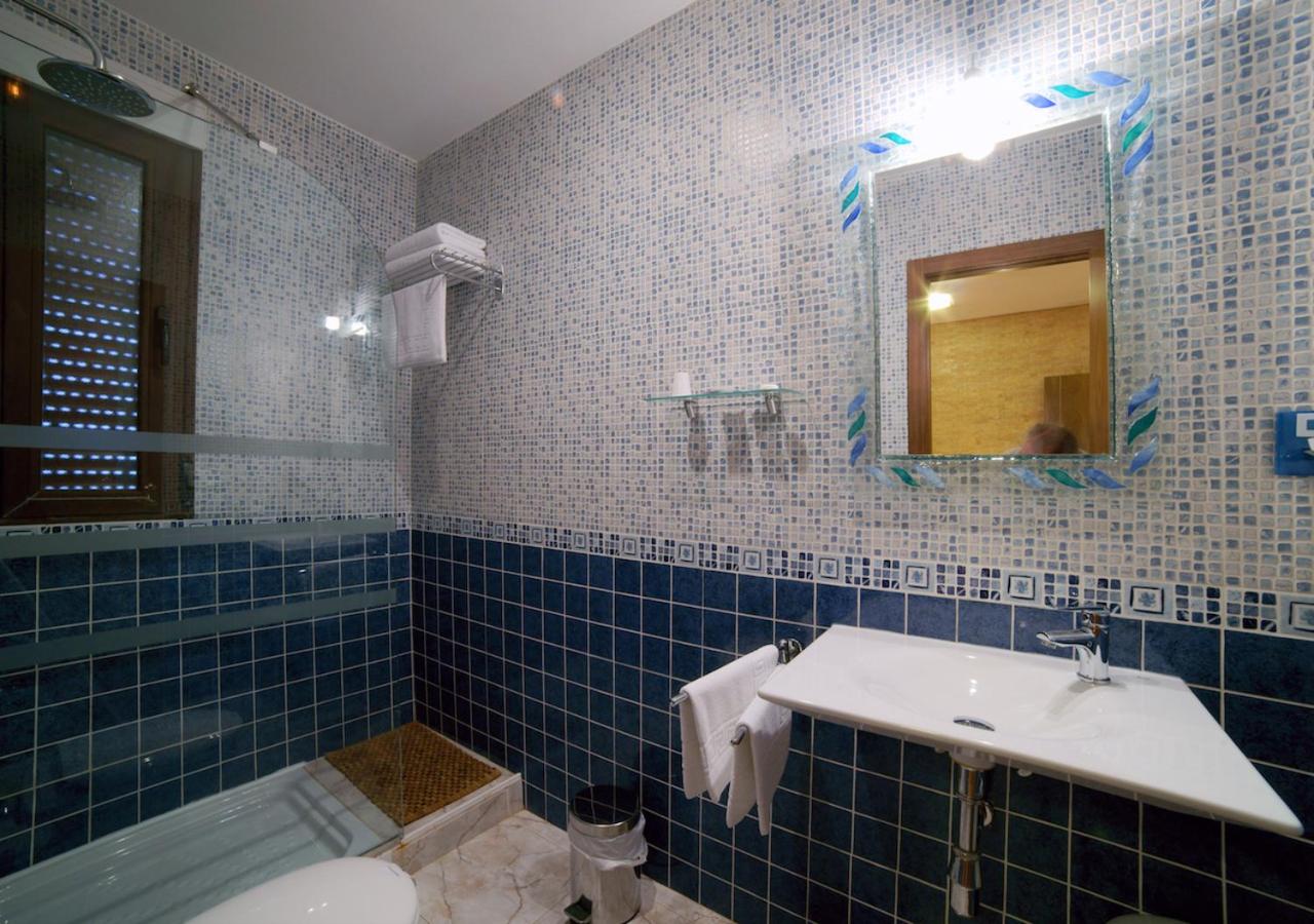 Hostal Rural El Tejar