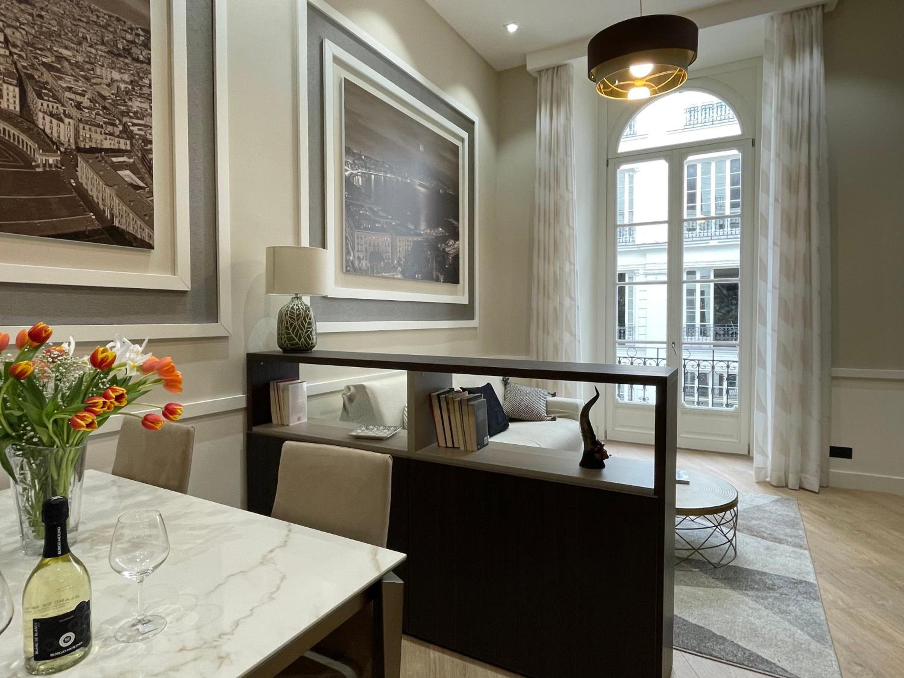 Napoli Mariana Luxury