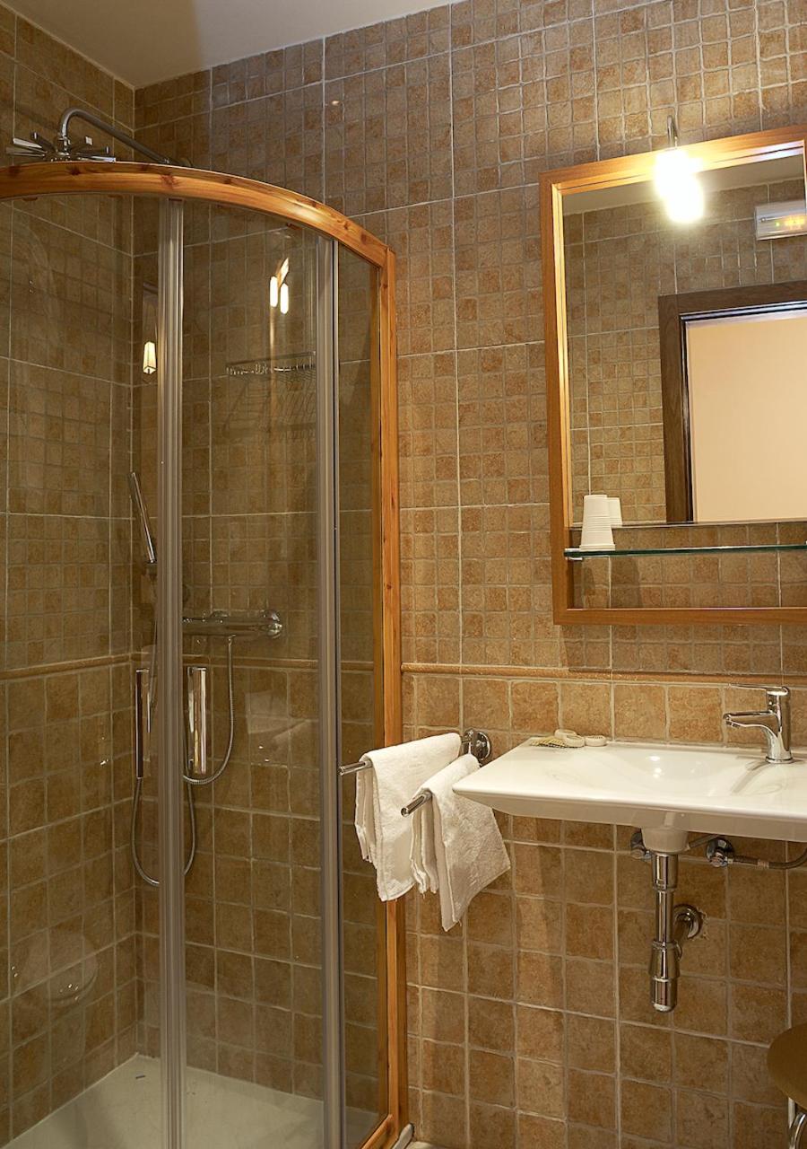 Hostal Rural El Tejar