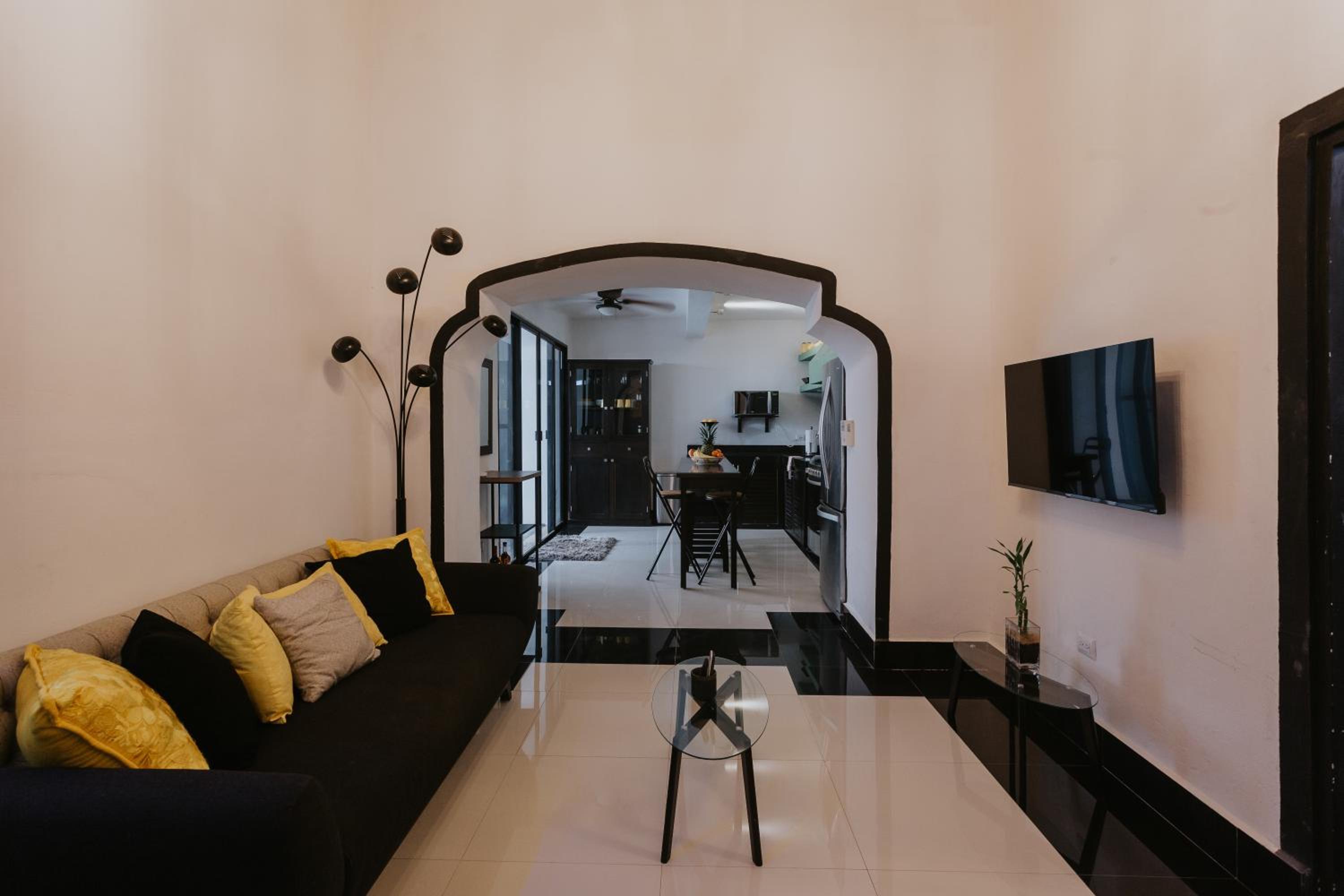 Casa Lenteja view 2