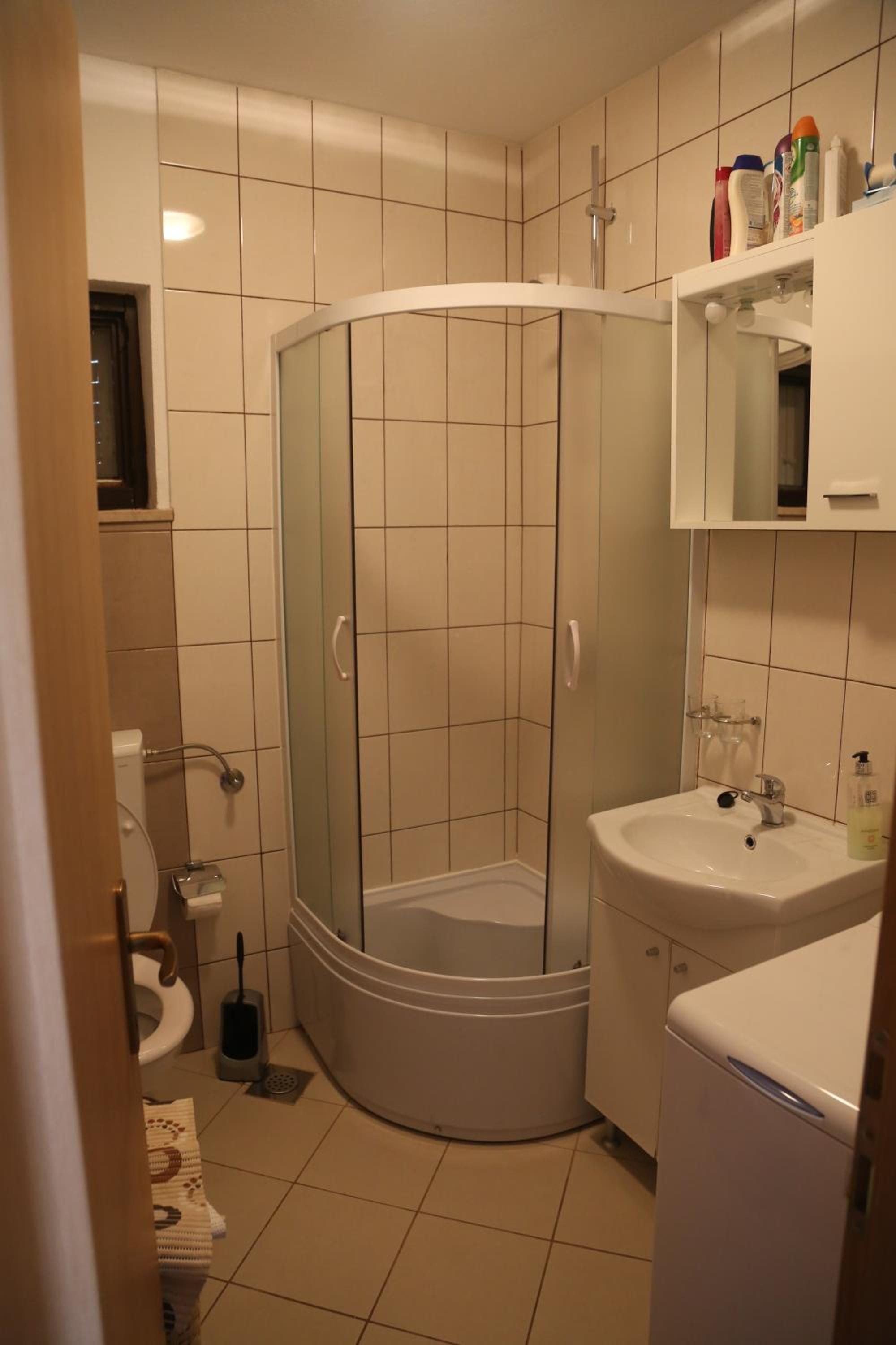 Apartment Drazan view 3