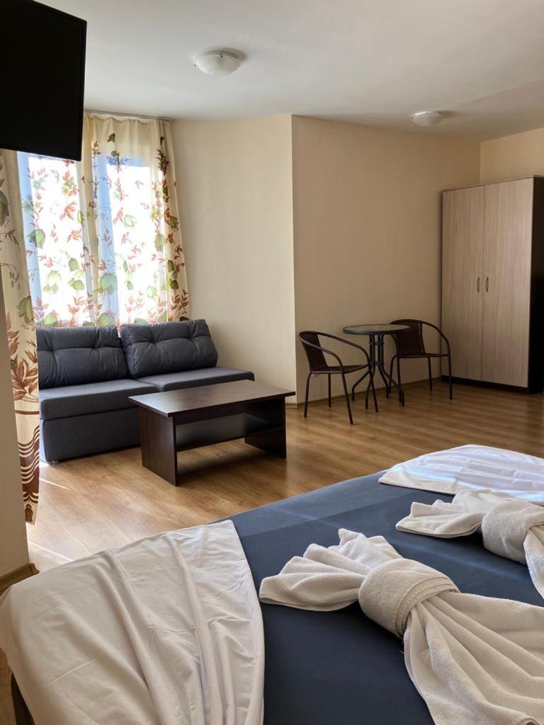VECHNA R 7 Studio Sunny Beach