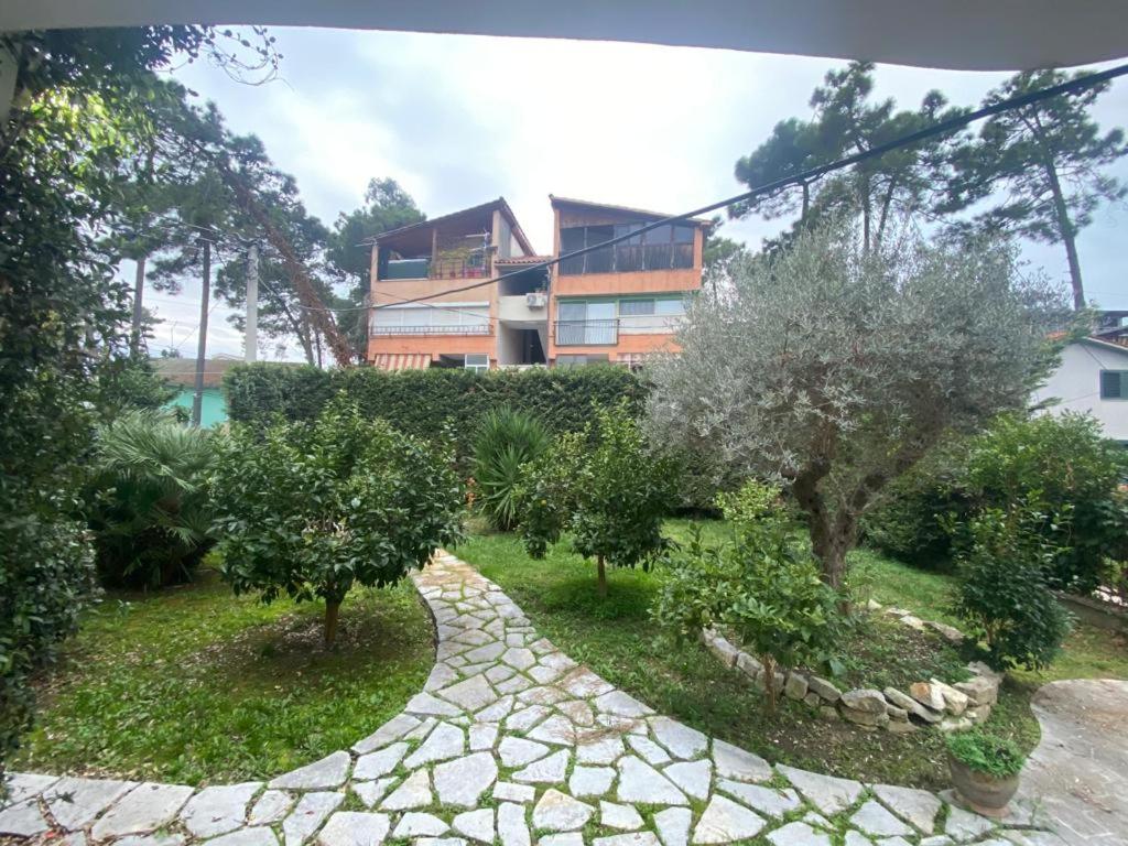 Villa Mimoza