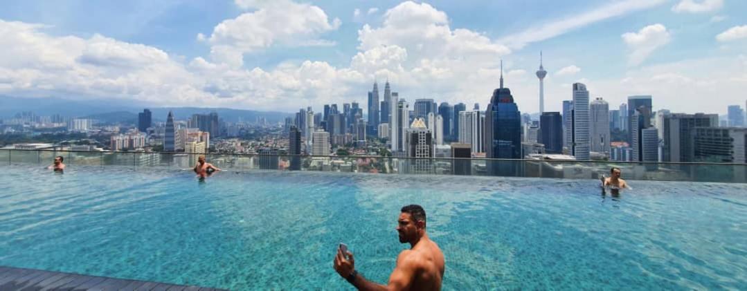Regalia Suites KLCC View Rooftop Infinity Pool by SHI