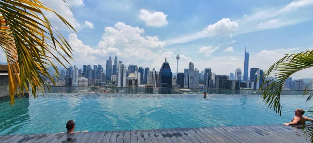 Regalia Suites KLCC View Rooftop Infinity Pool by SHI