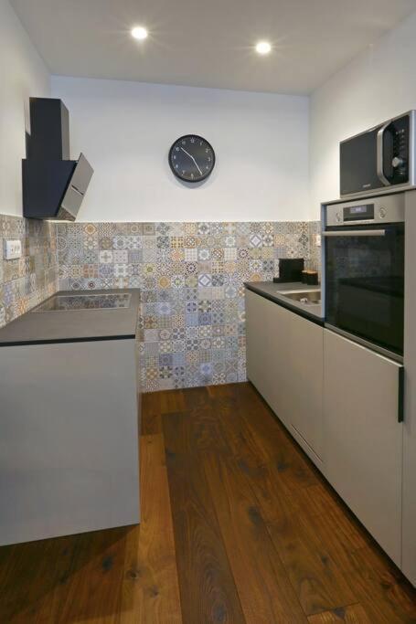 Wally apartment