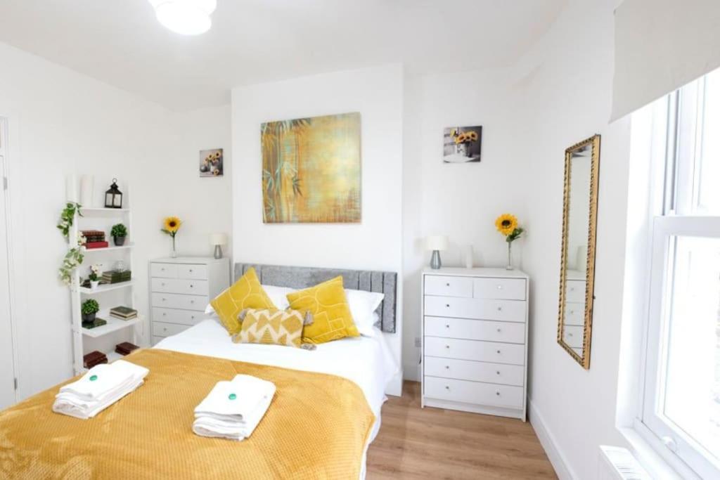 King's - Spacious Central Ground Floor Apartment view 2