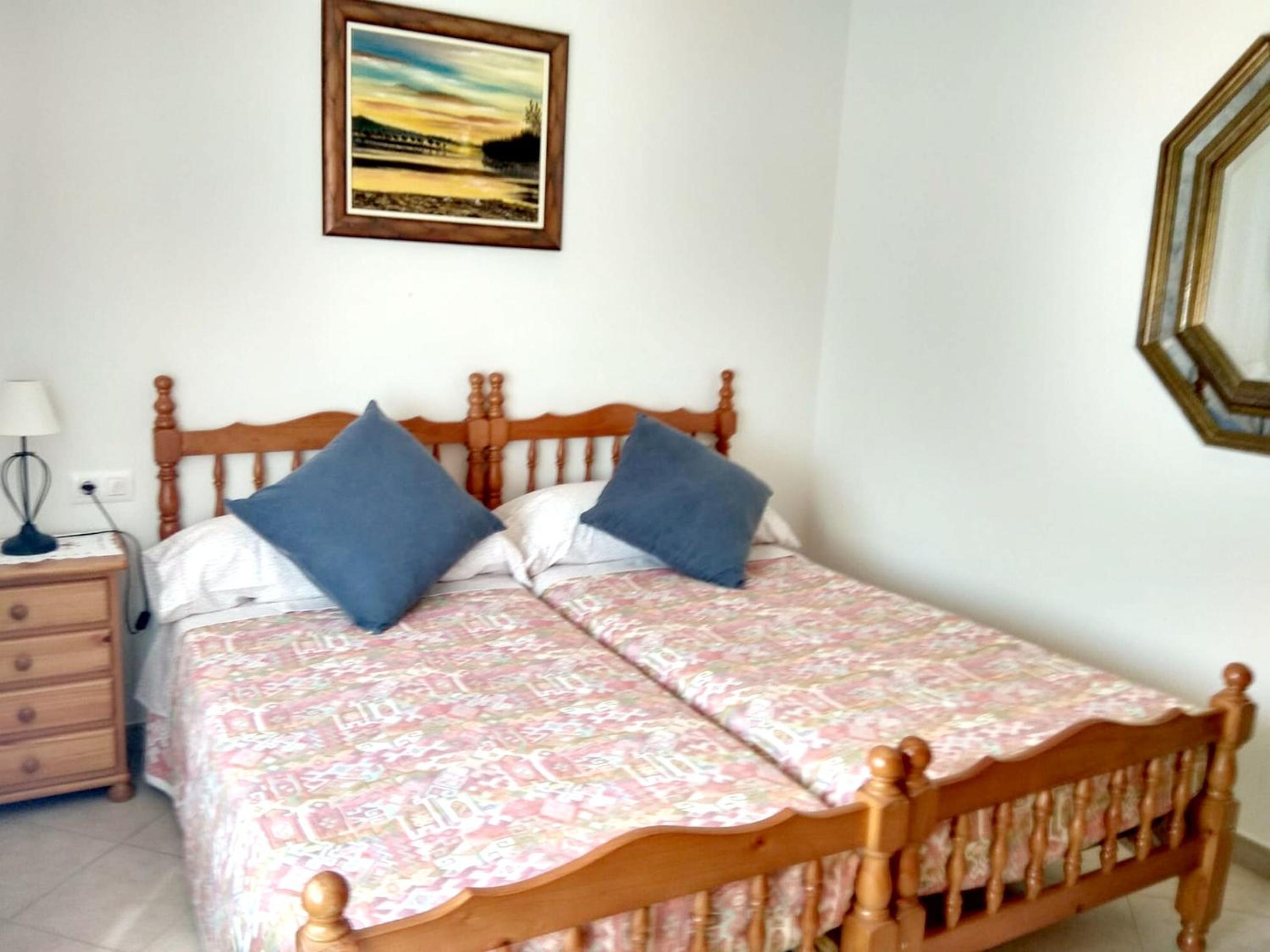 Spacious House with Garden in Touro – Family-Friendly view 4