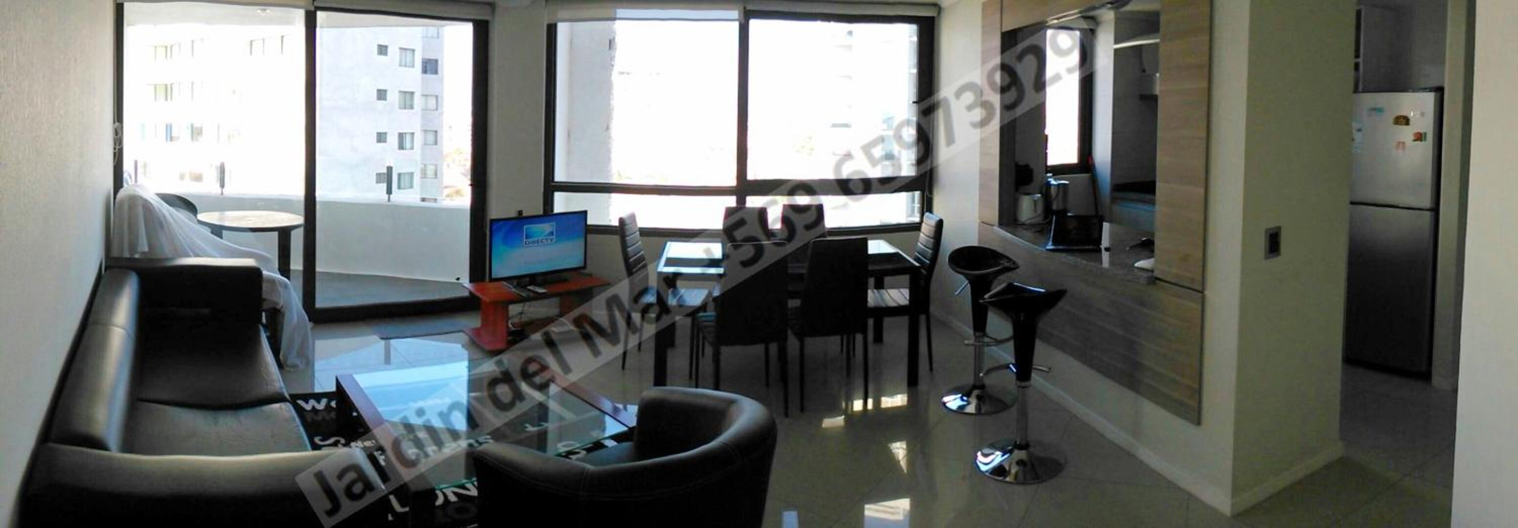 Piso 8 2d1b vista diagonal al mar