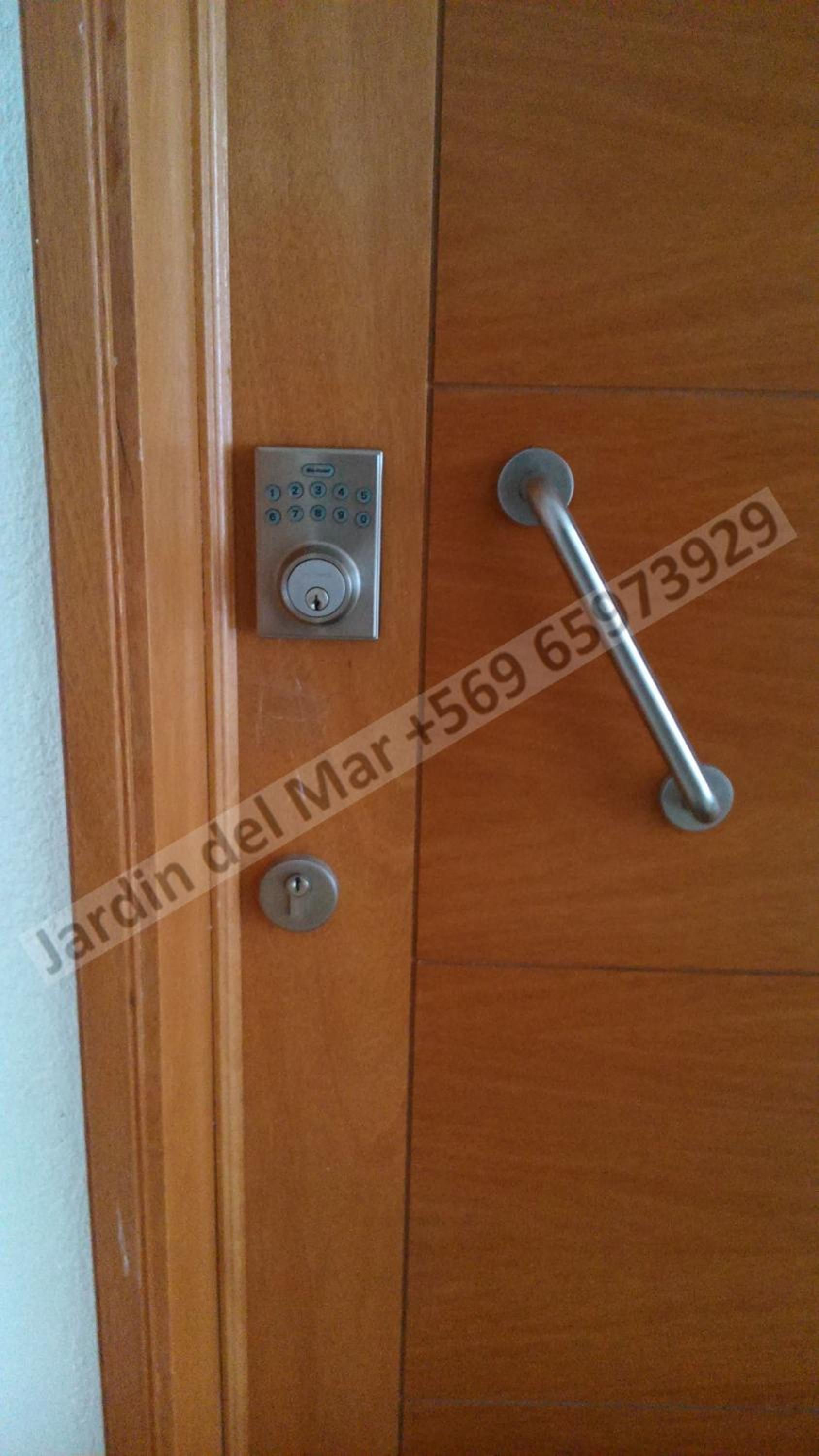 Piso 8 2d1b vista diagonal al mar
