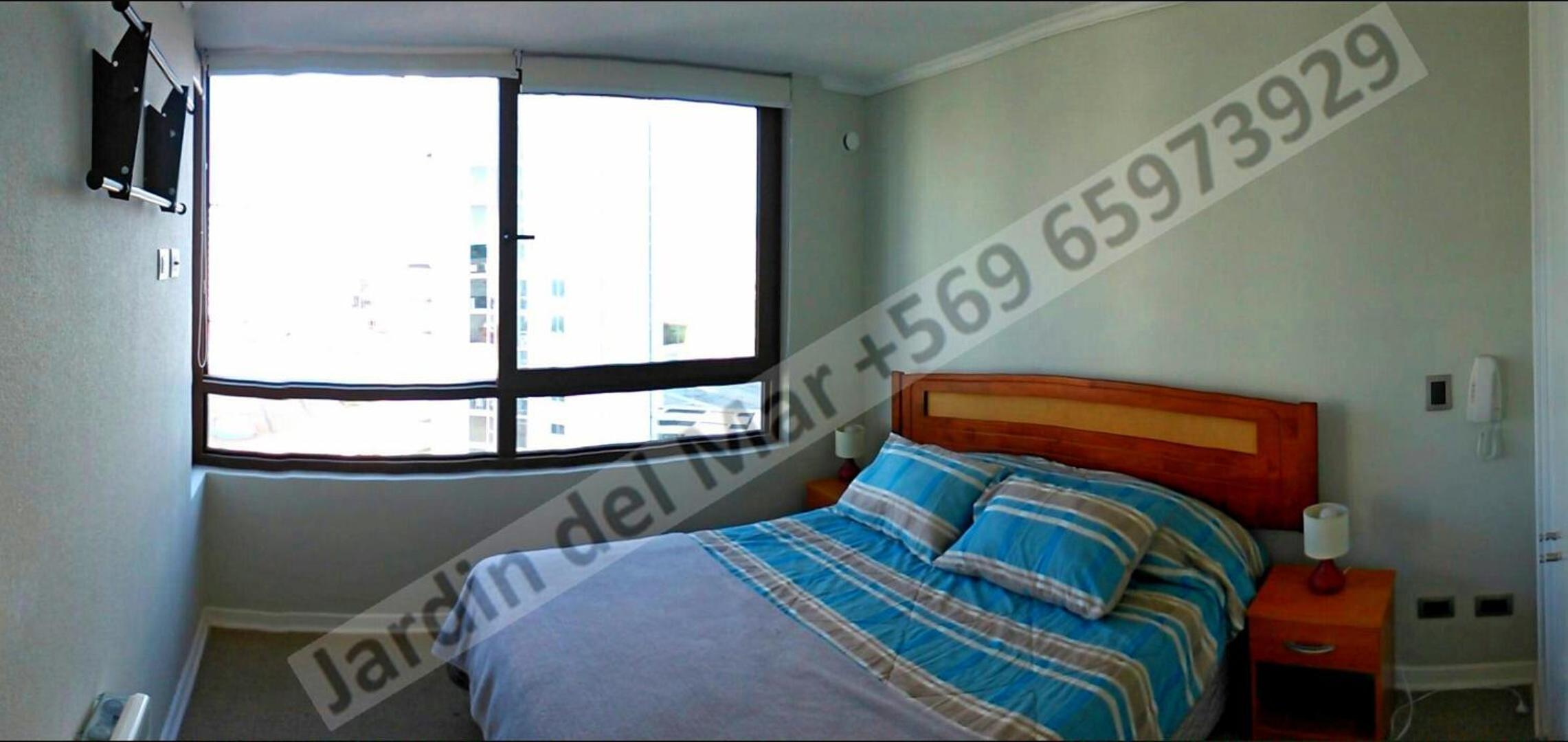 Piso 8 2d1b vista diagonal al mar