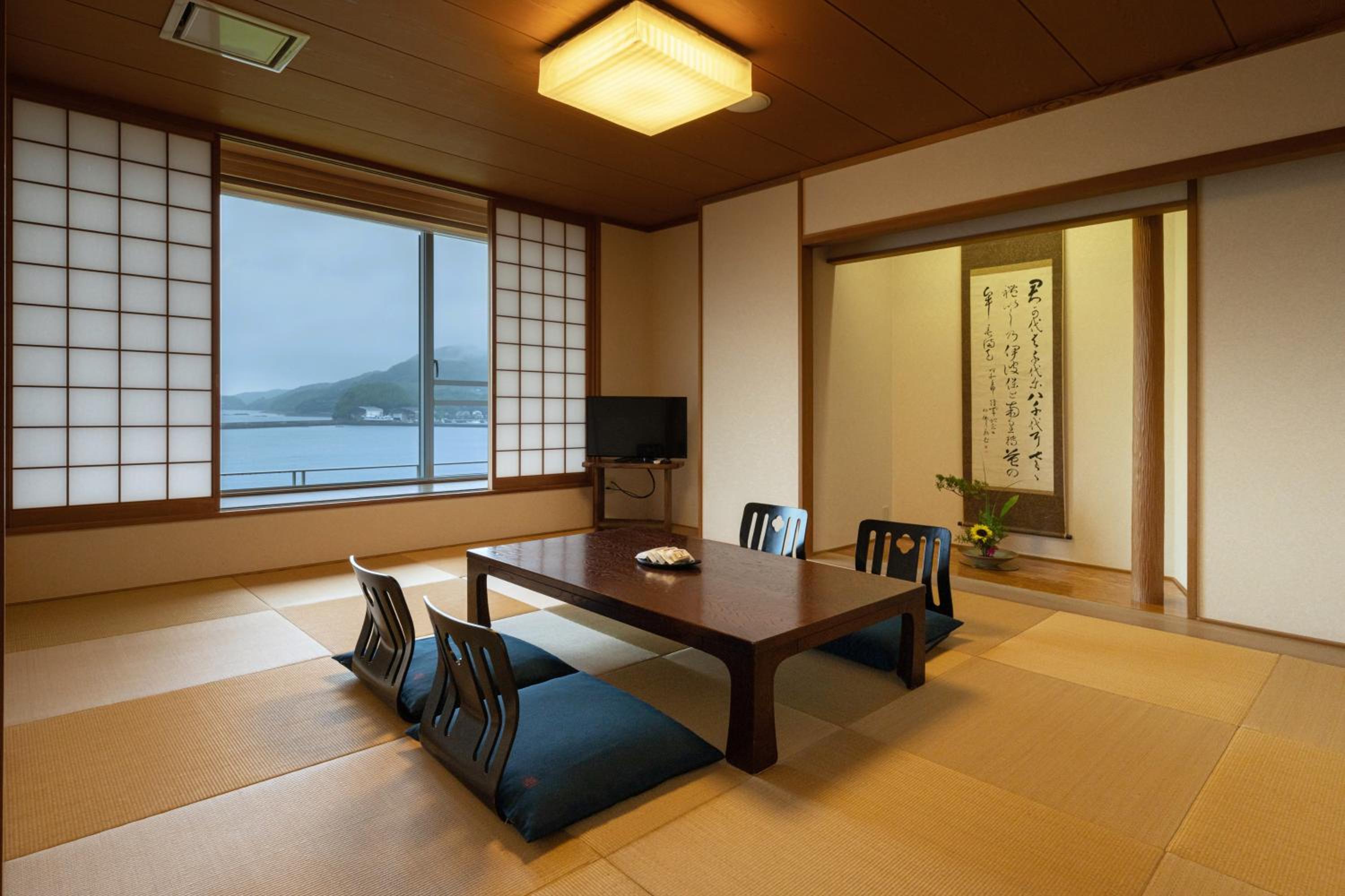 IKI RETREAT by Onko Chishin