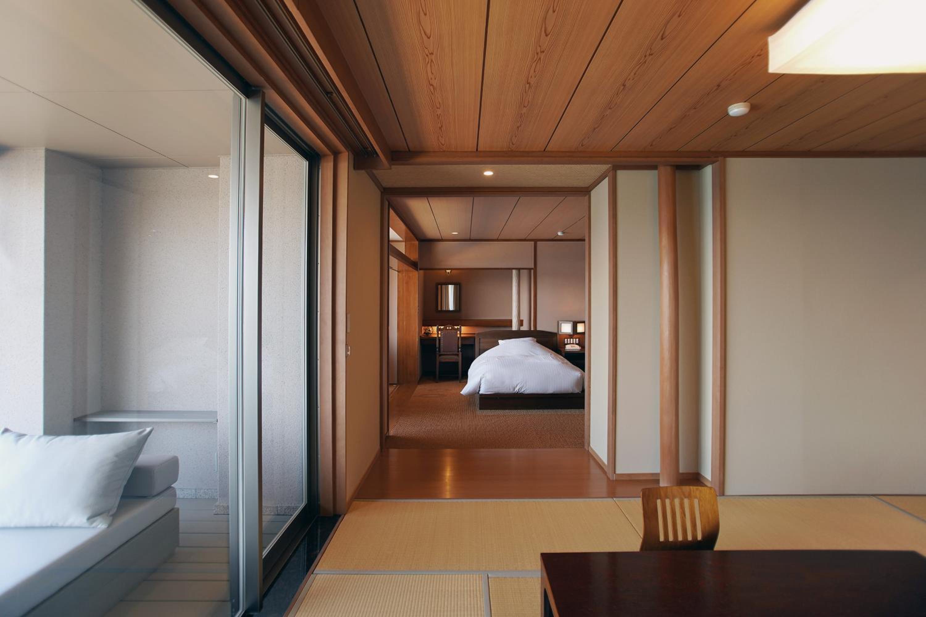 IKI RETREAT by Onko Chishin