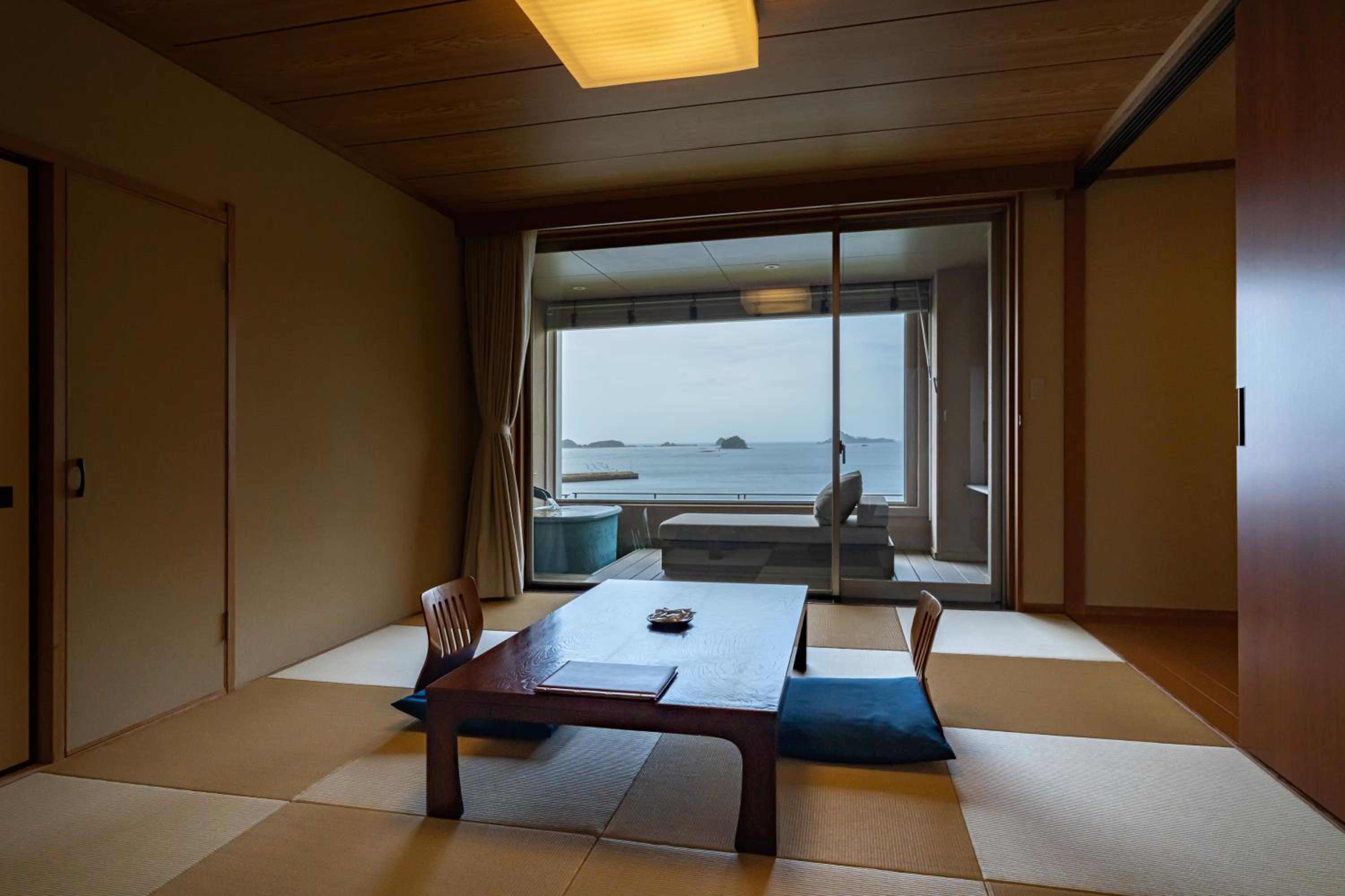 IKI RETREAT by Onko Chishin