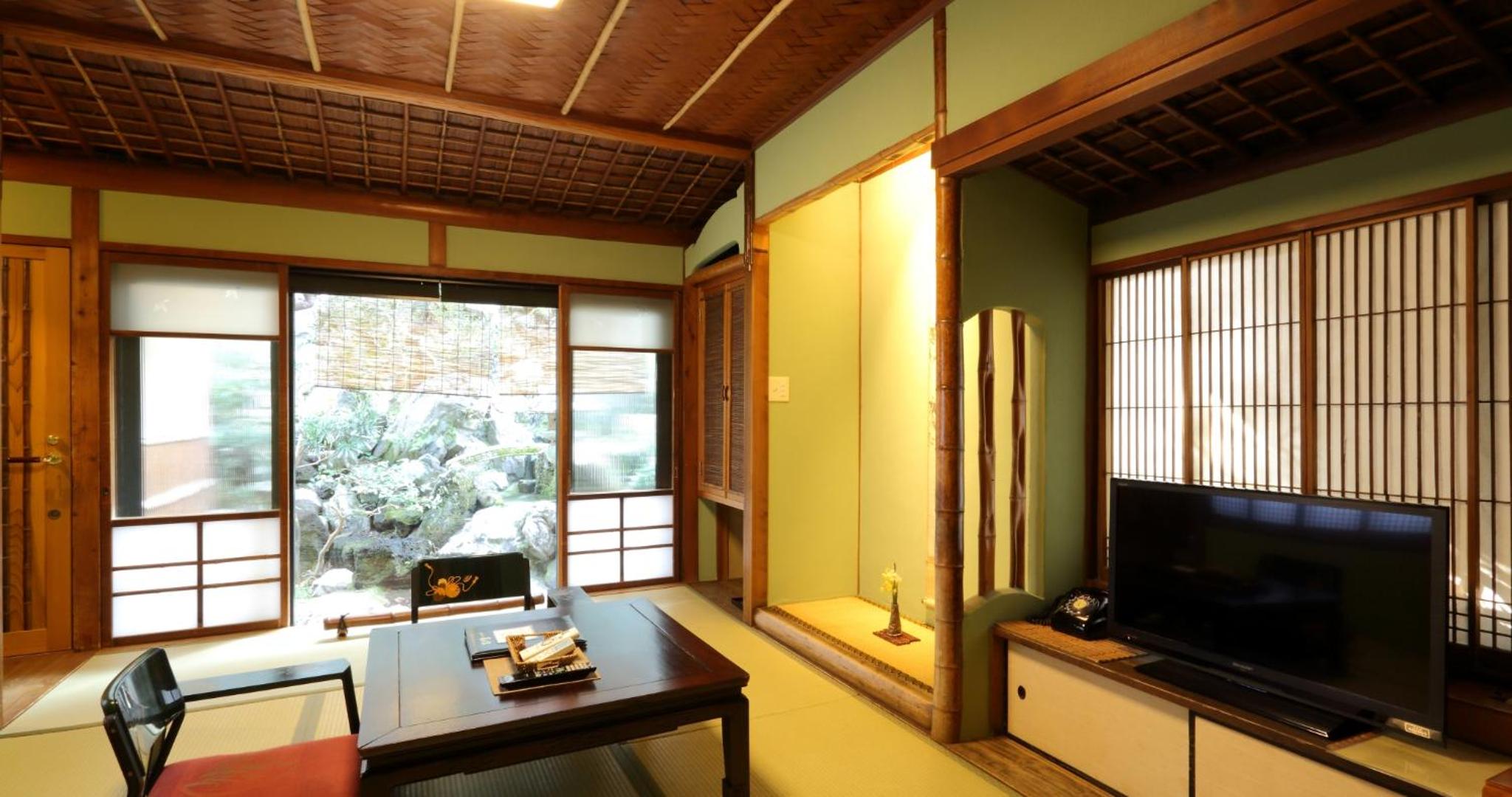 Kakujoro