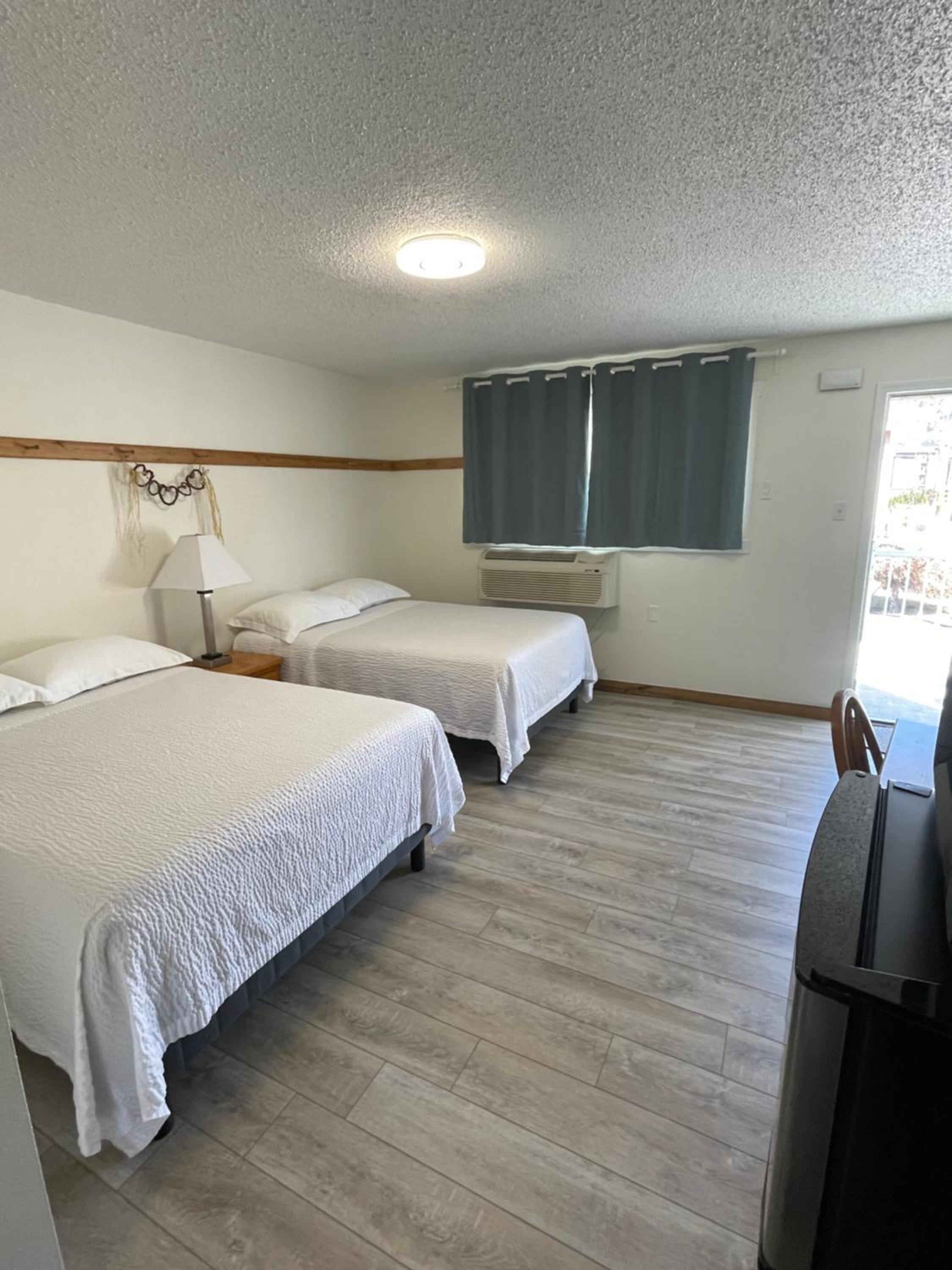 Empire Motel