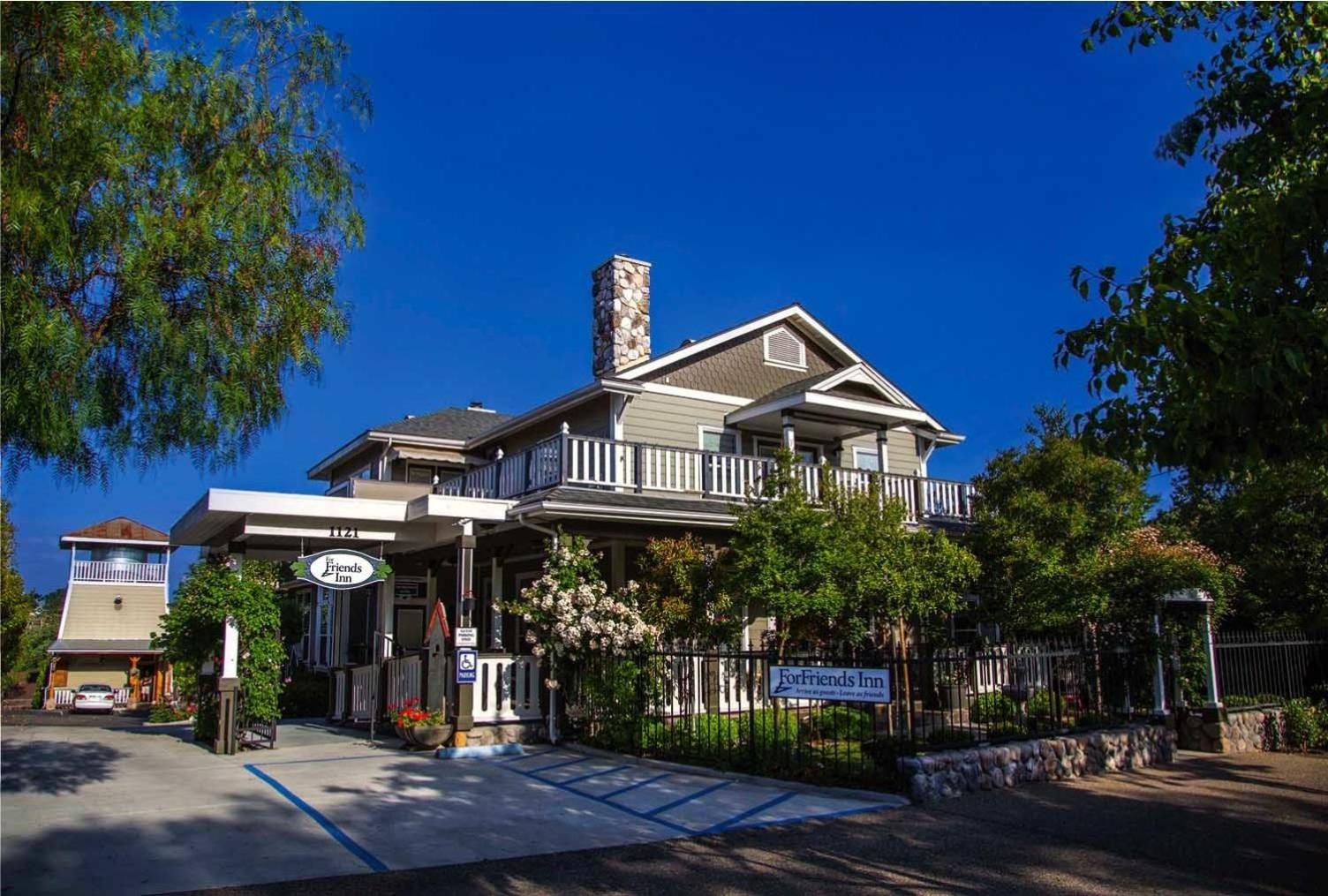 Polo House and Bungalows
