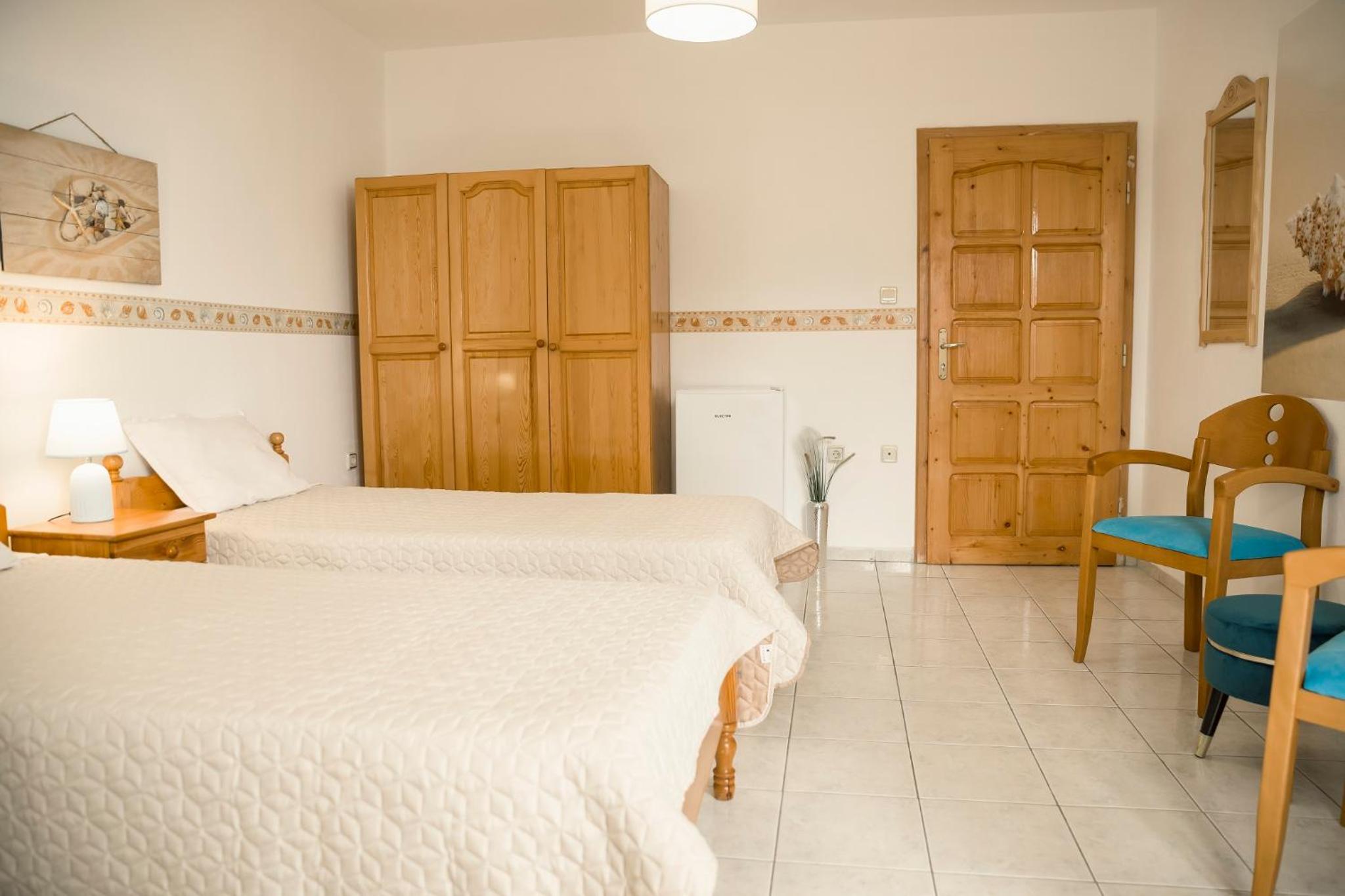Panorama Chantall-izby,apartmány s výhľadom na more