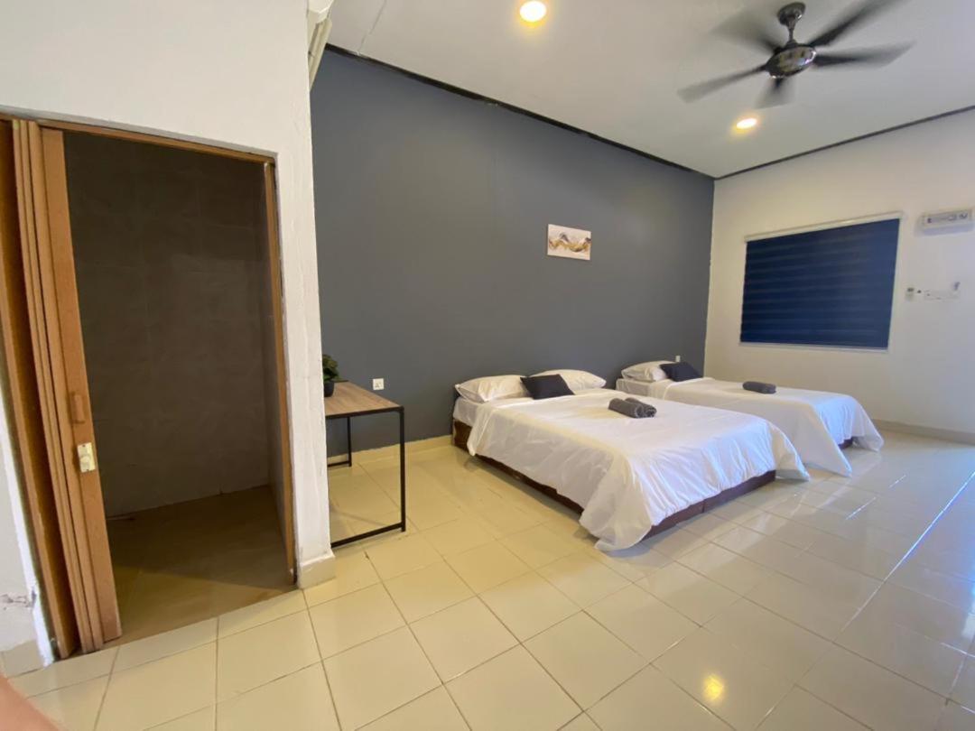 Bayu Cenang Inn Triple photo 2