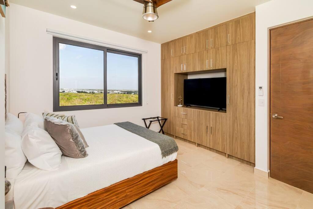 Luxury Condo, 2BR, Fast Internet, Condo Akul