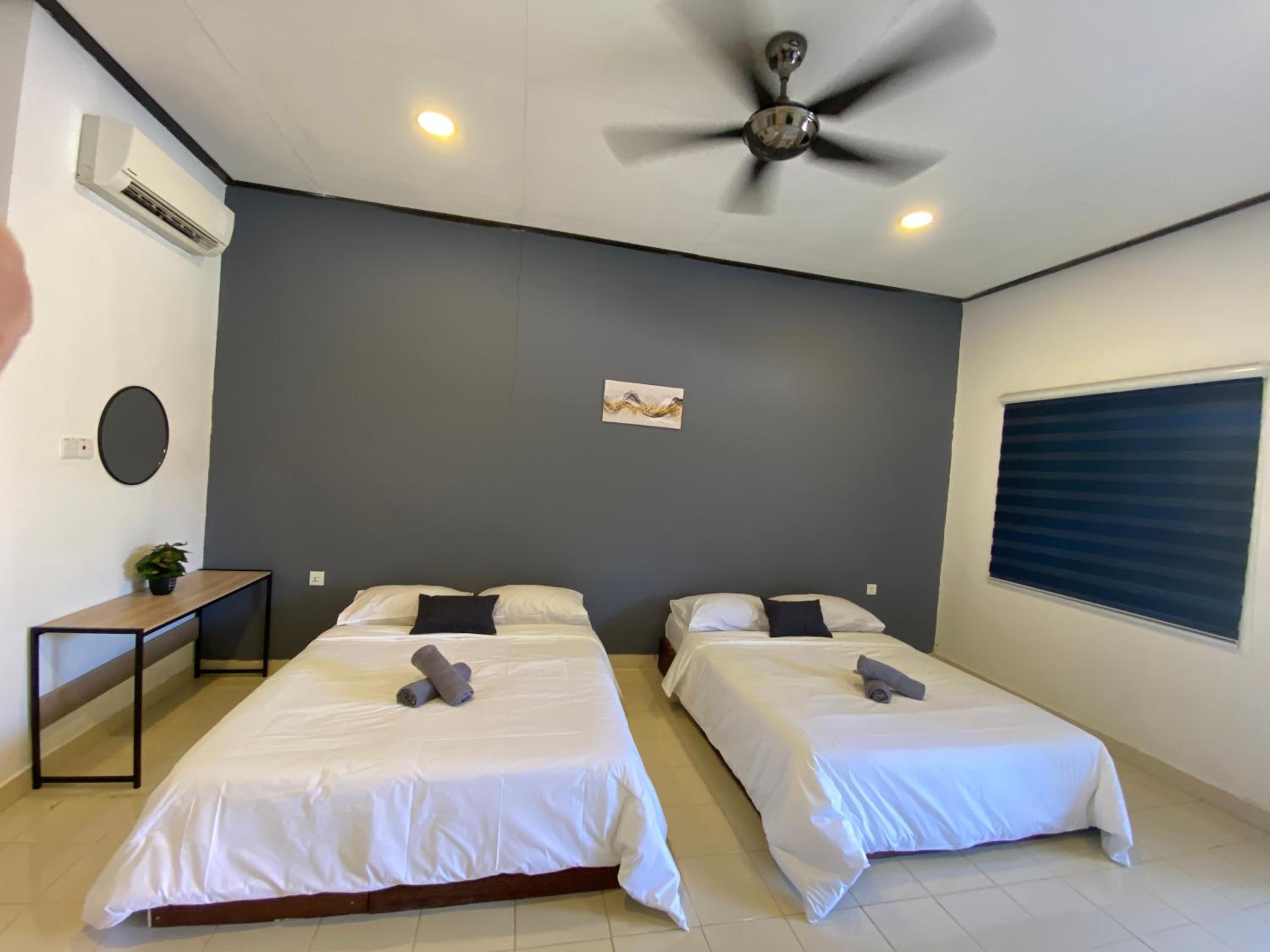 Bayu Cenang Inn Triple photo 6