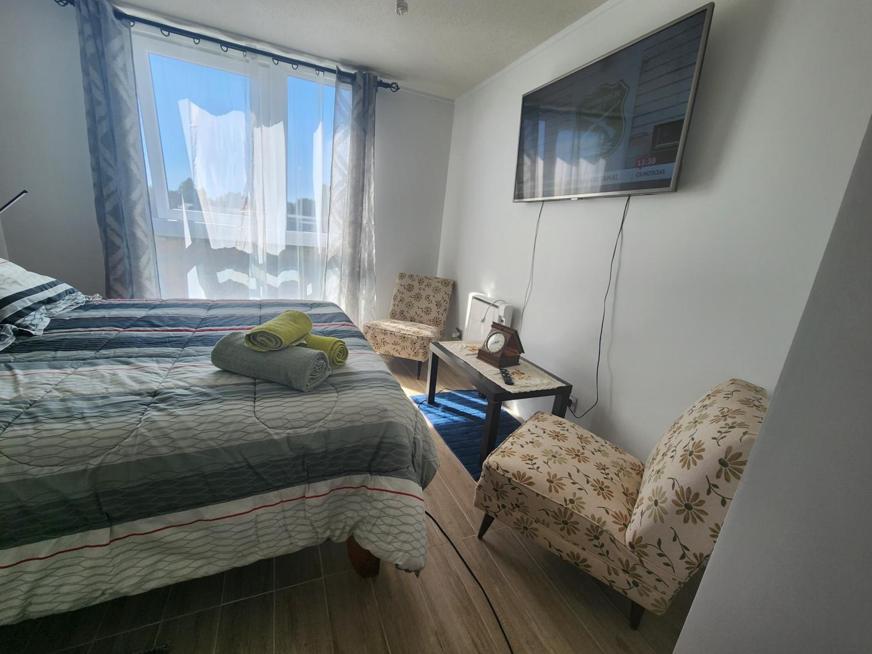 Departamento centro de Valdivia, Los Laureles 270, Isla Teja