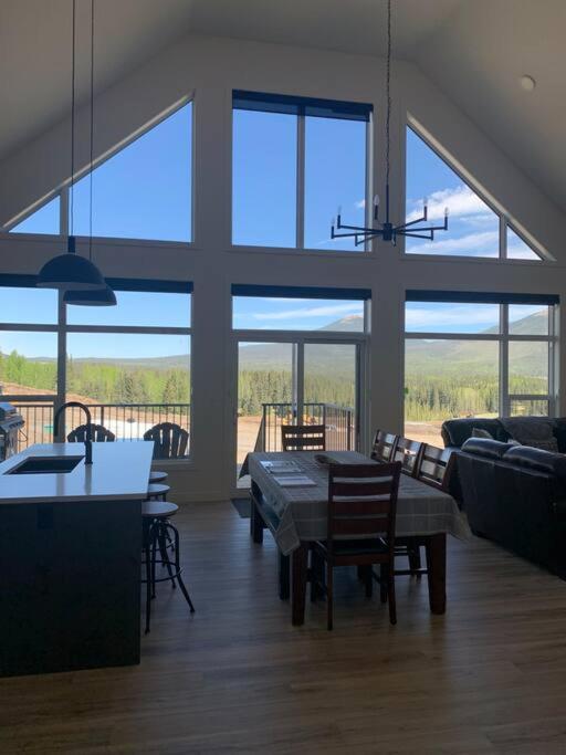Brand New Collieries Guest House with Fireplace
