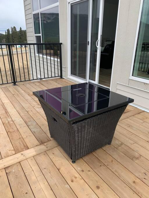 Brand New Collieries Guest House with Fireplace