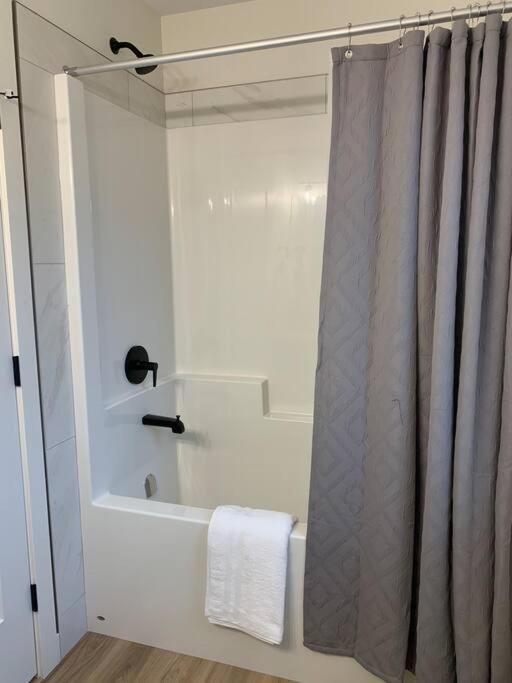 Brand New Collieries Guest House with Fireplace