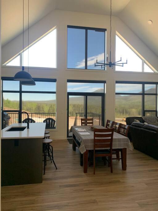 Brand New Collieries Guest House with Fireplace