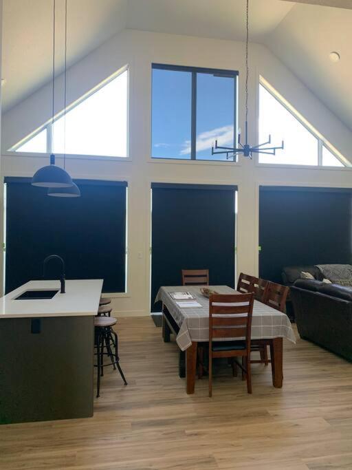 Brand New Collieries Guest House with Fireplace