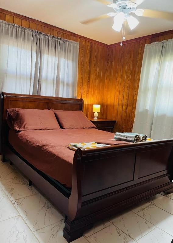 Tampa Vacations - Terrace Guest House - Property Image 3