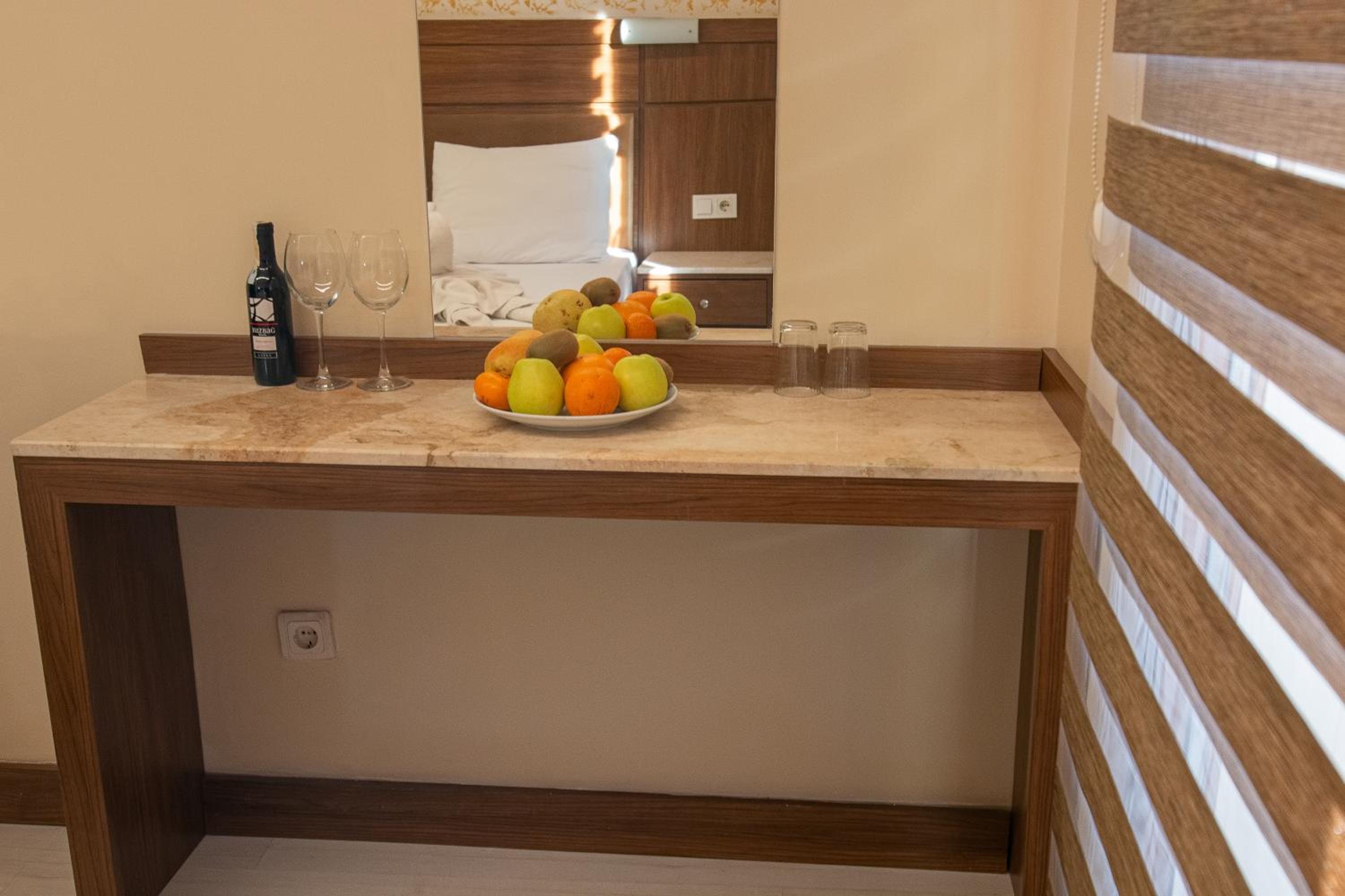 The Center Otel - Image 24