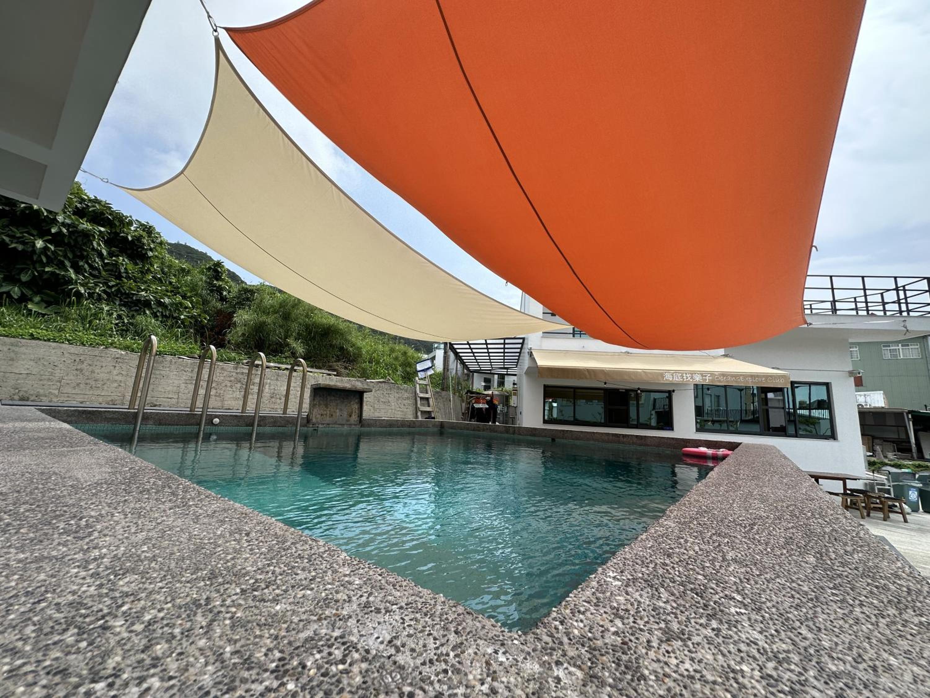 Oceans Explore Hostel
