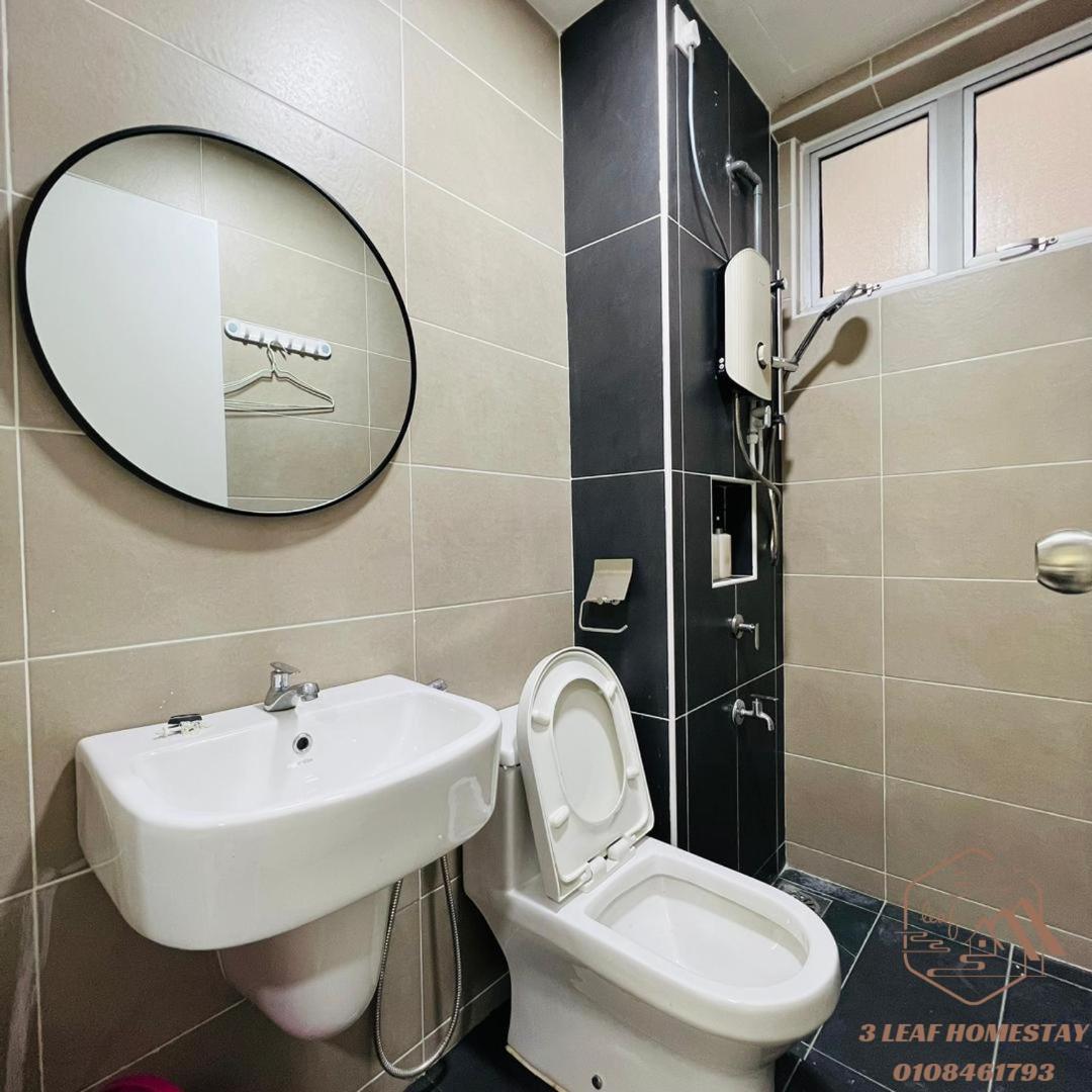 KULAI IOI MALL D'Putra Suites Near JPO Senai Airport