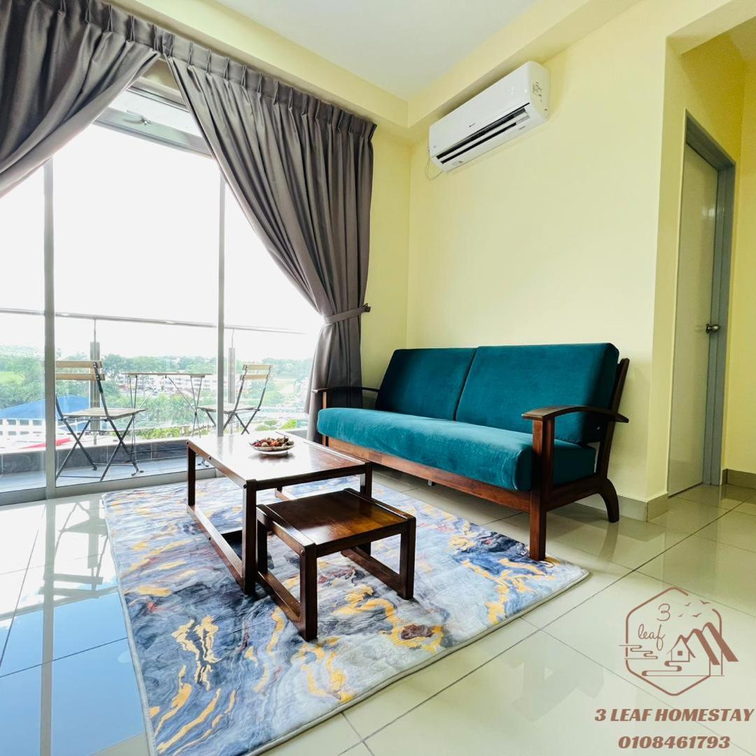 KULAI IOI MALL D'Putra Suites Near JPO Senai Airport