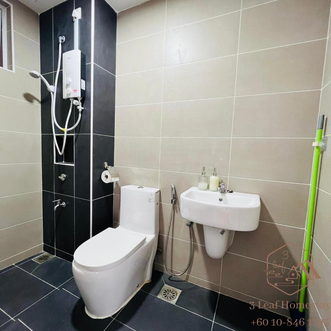 KULAI IOI MALL D'Putra Suites Near JPO Senai Airport