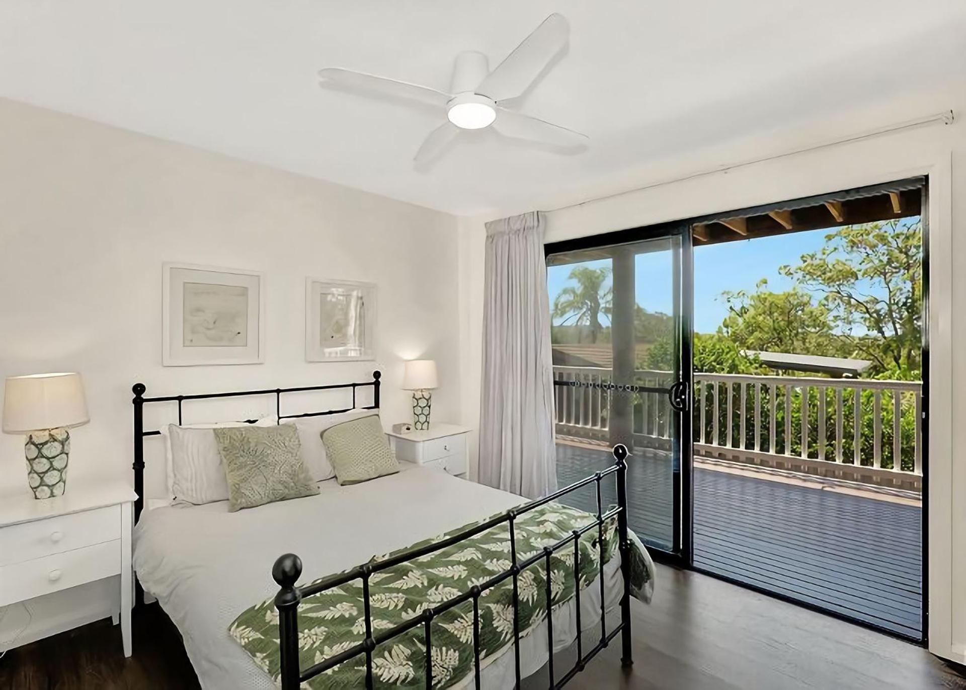 Hibiscus Hideaway