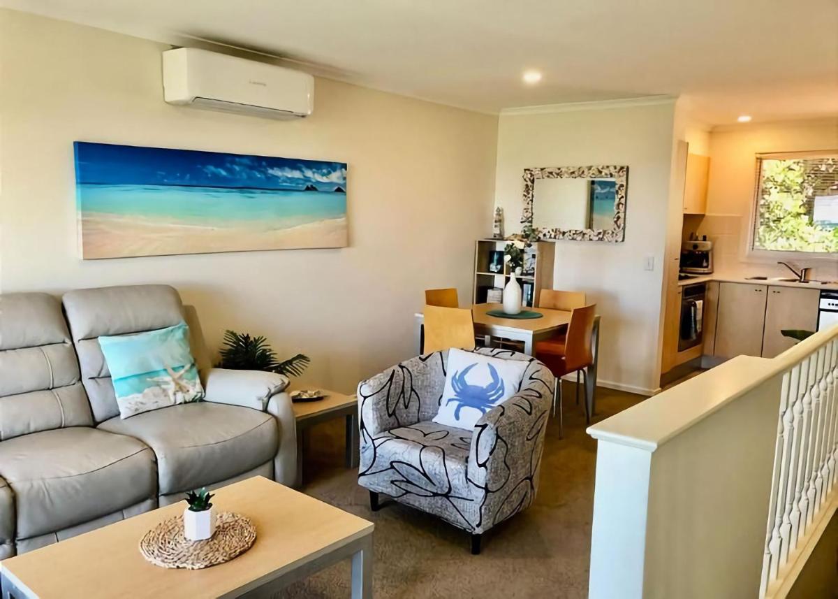 Waves at Sapphire view 5