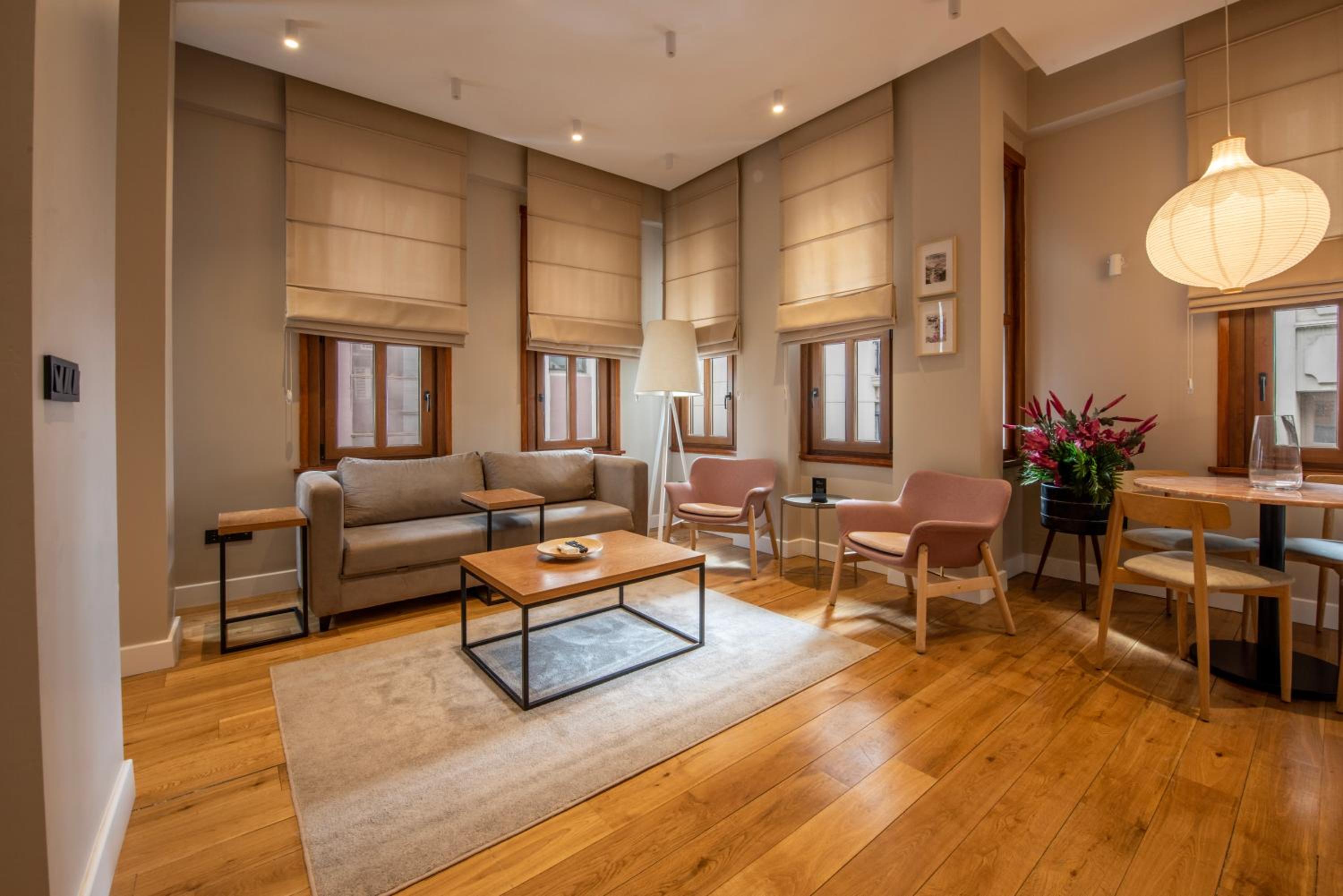 Bguest Pera Suites photo 4