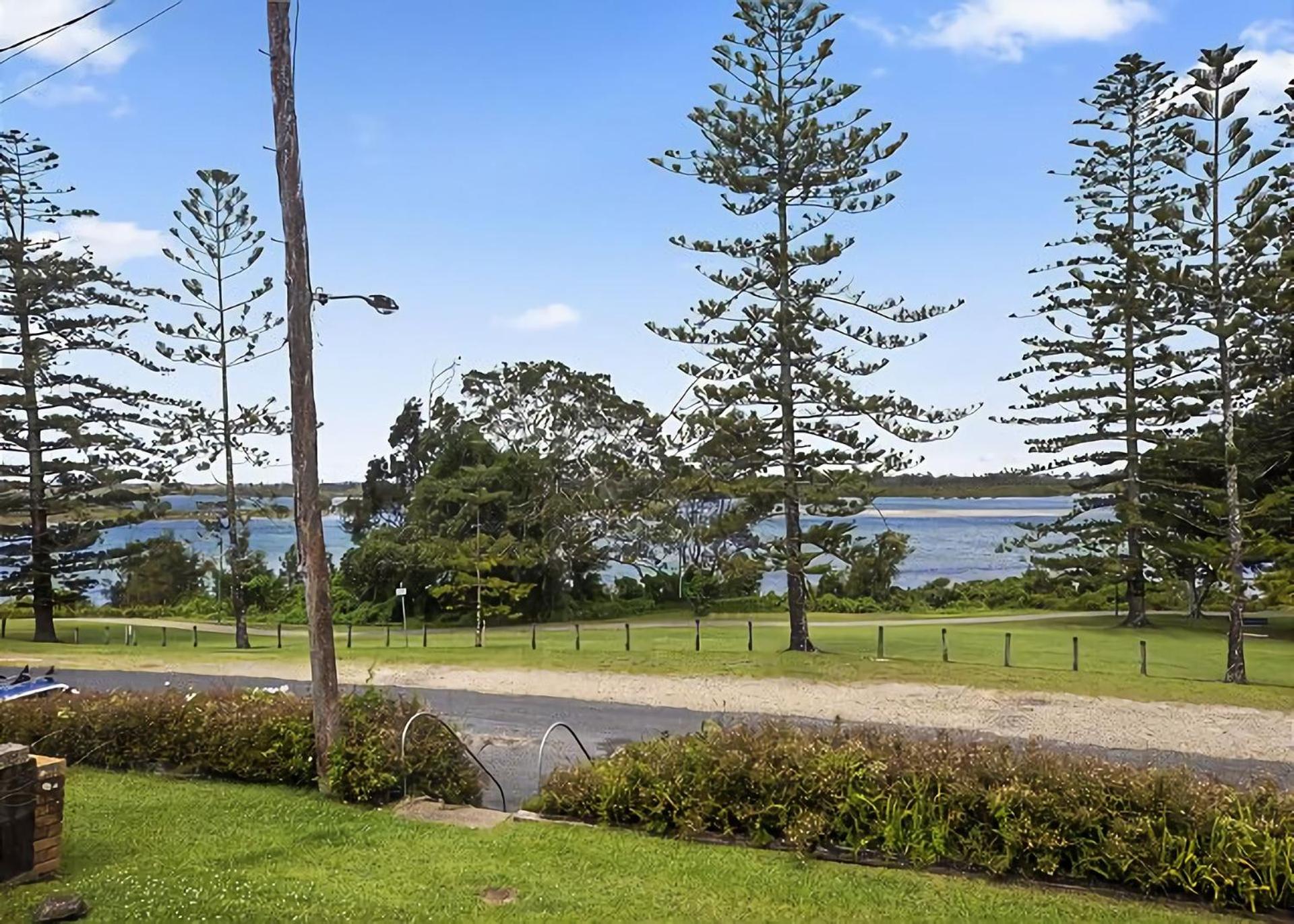 Sea Lido in Urunga view 2