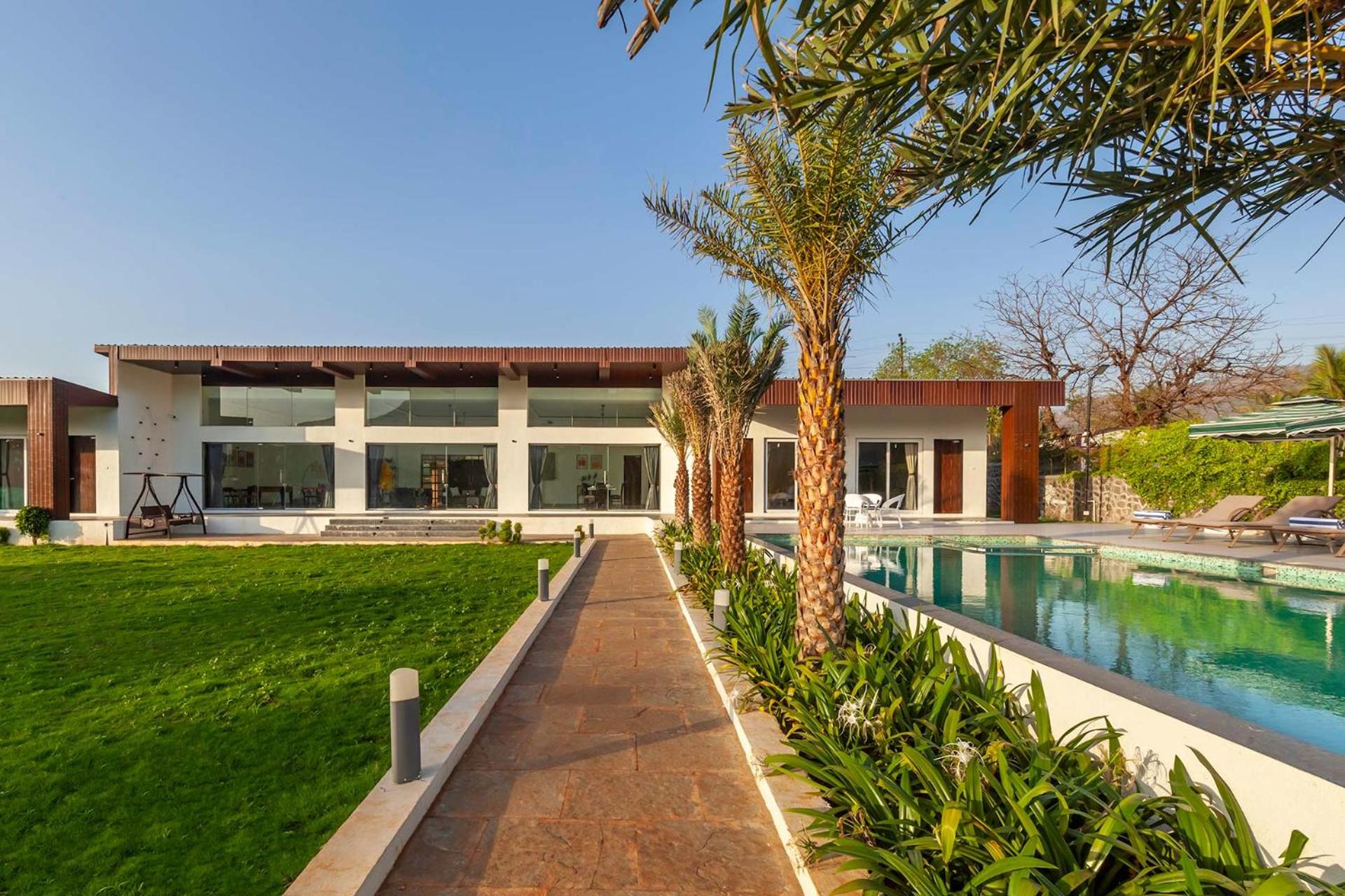 Natures Odyssey by StayVista - Amidst lush greenery with Outdoor pool and Indoor activities