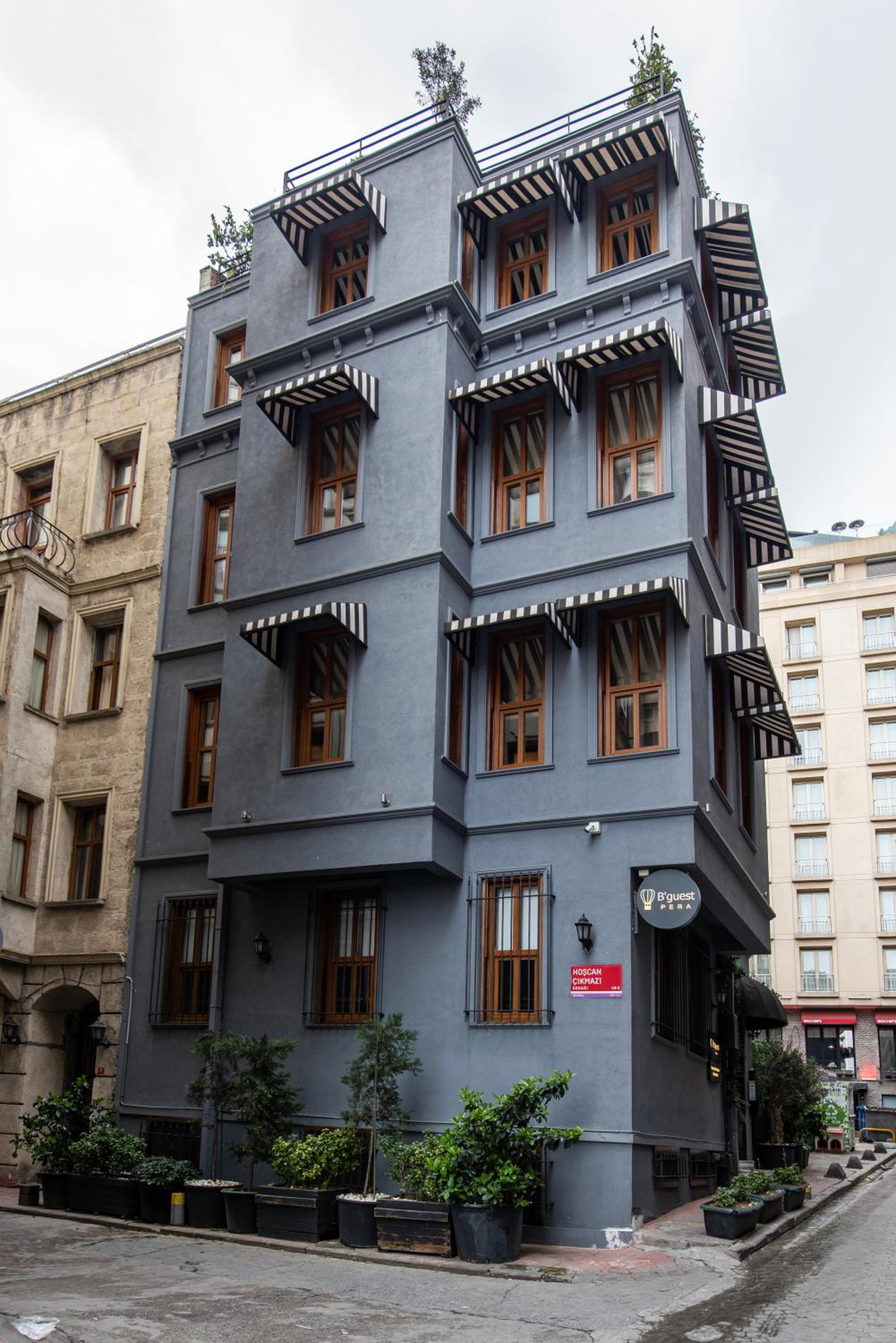 Bguest Pera Suites — Istanbul