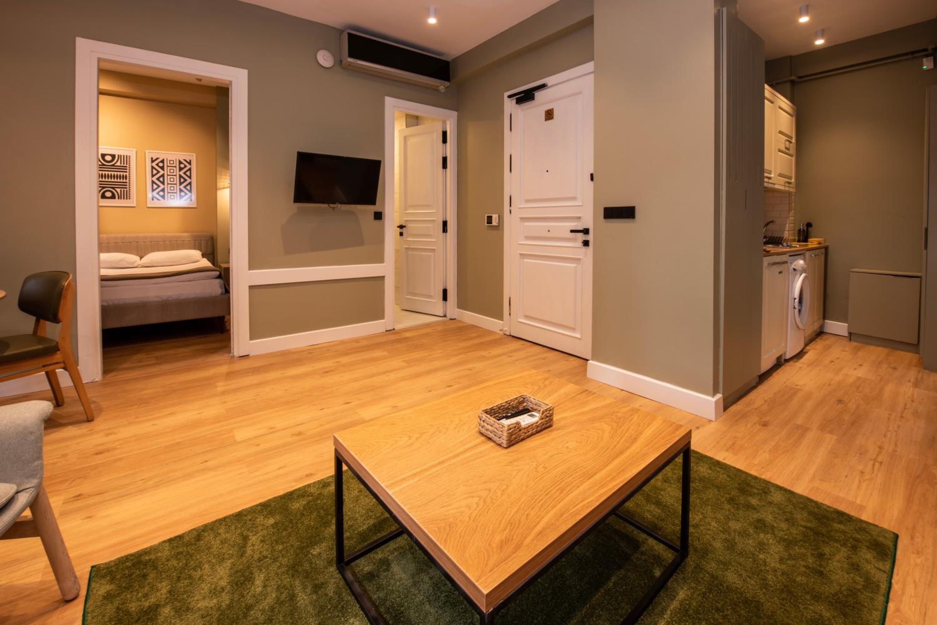 Bguest Pera Suites