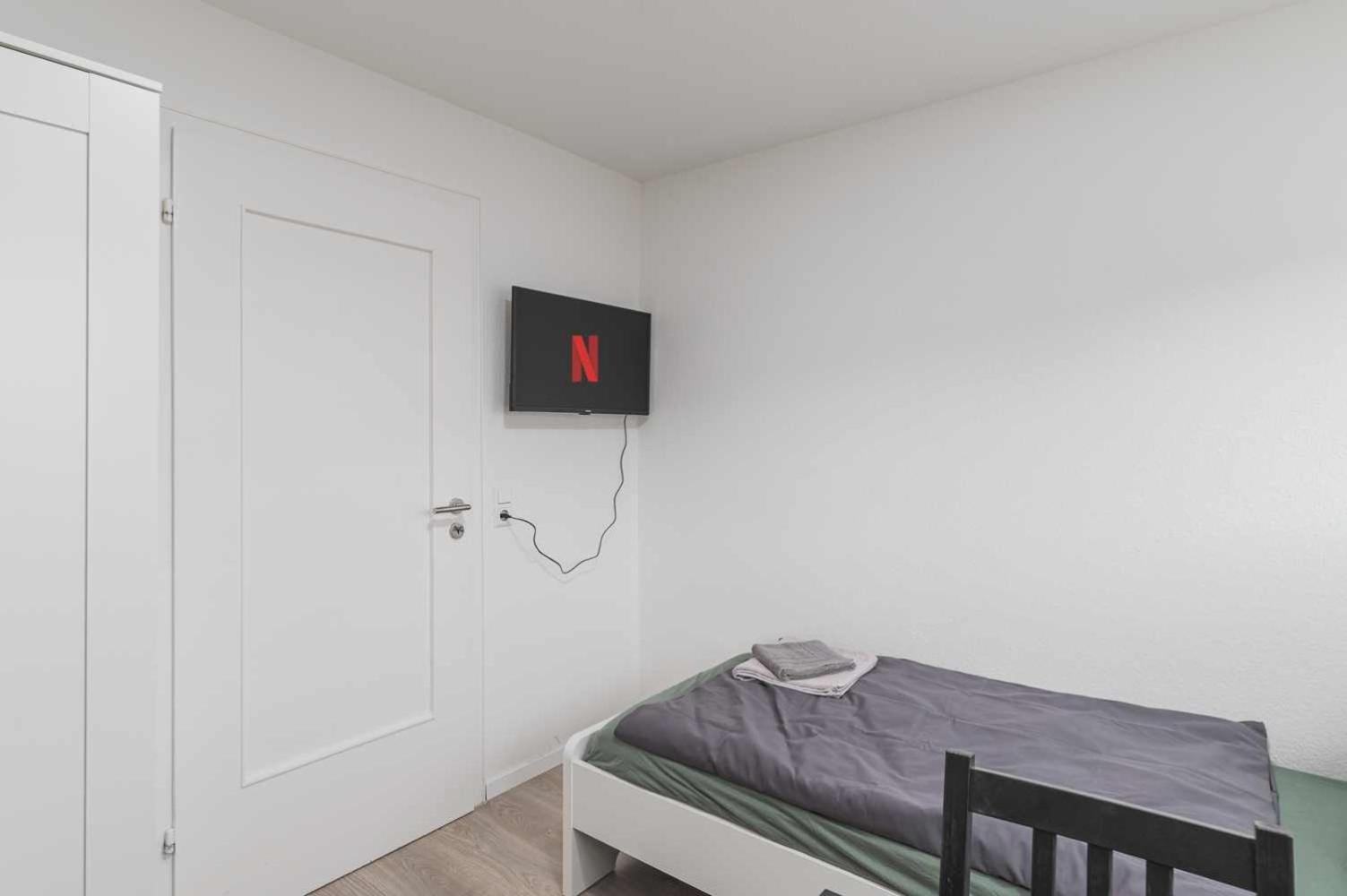 RAUMSCHMIDE Monteurwohnung Esslingen