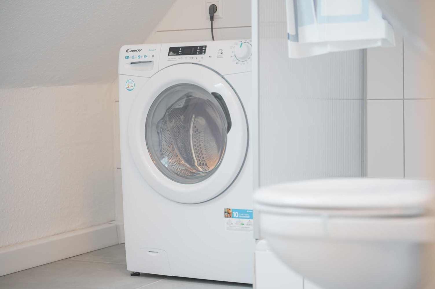 RAUMSCHMIDE Monteurwohnung Esslingen