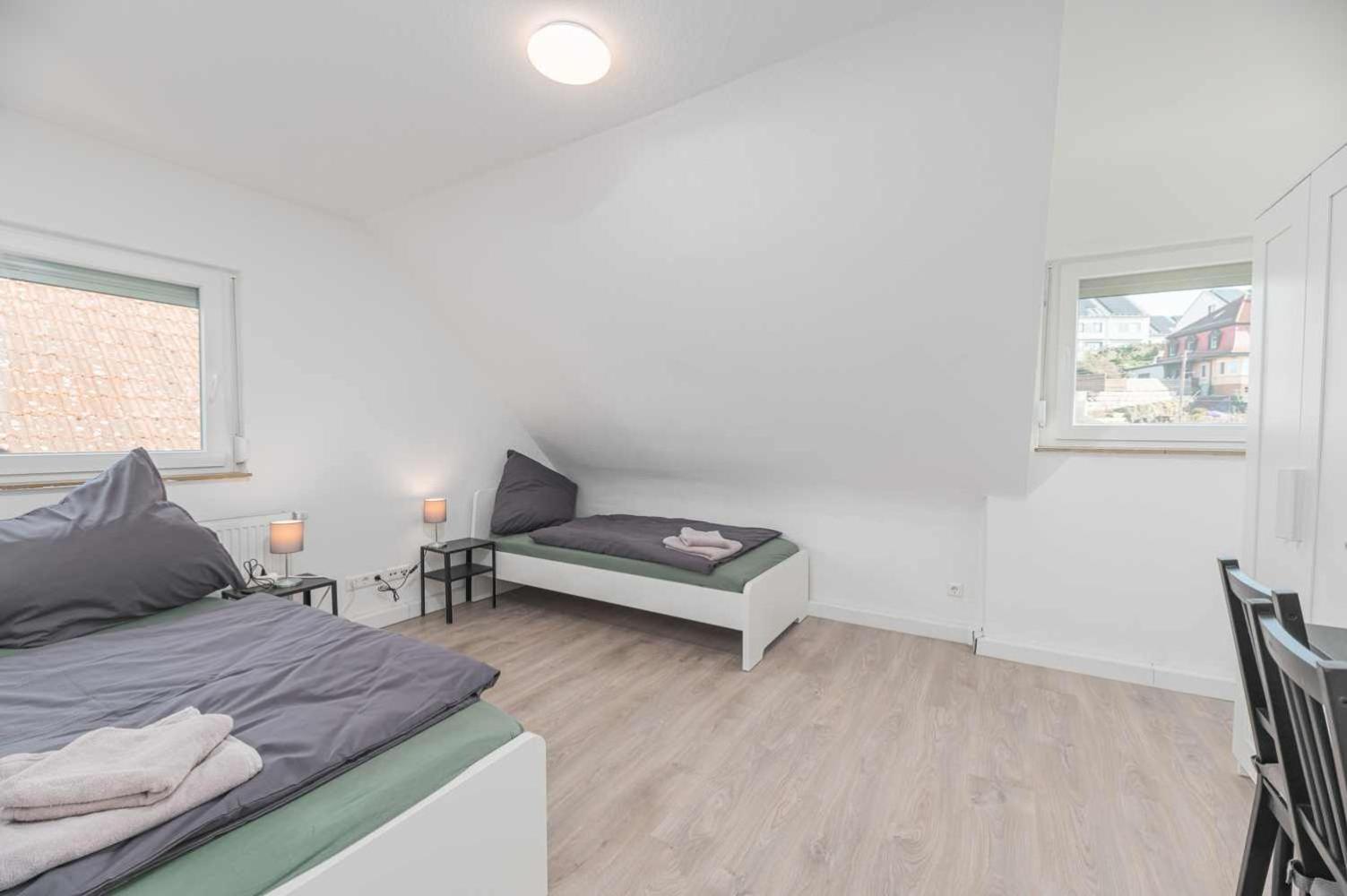RAUMSCHMIDE Monteurwohnung Esslingen
