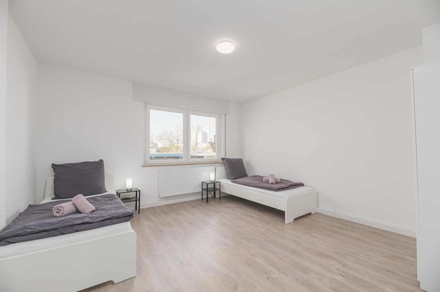 RAUMSCHMIDE Monteurwohnung Esslingen