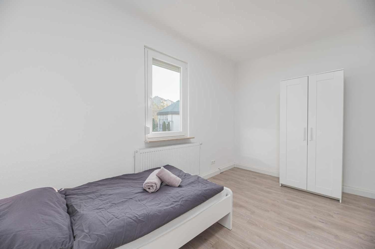 RAUMSCHMIDE Monteurwohnung Esslingen