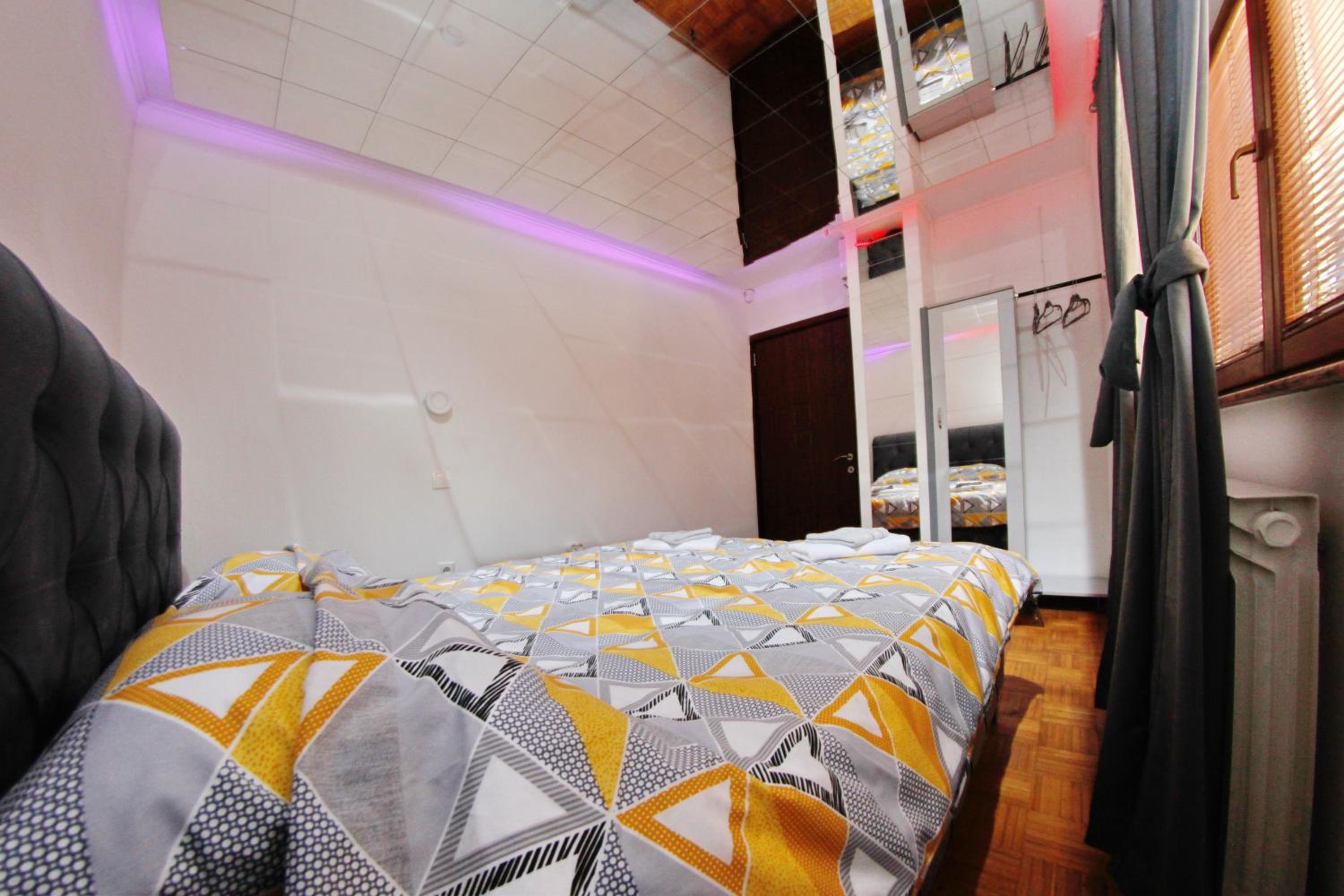 Hedonist Spa Jacuzzi Sarajevo Free parking